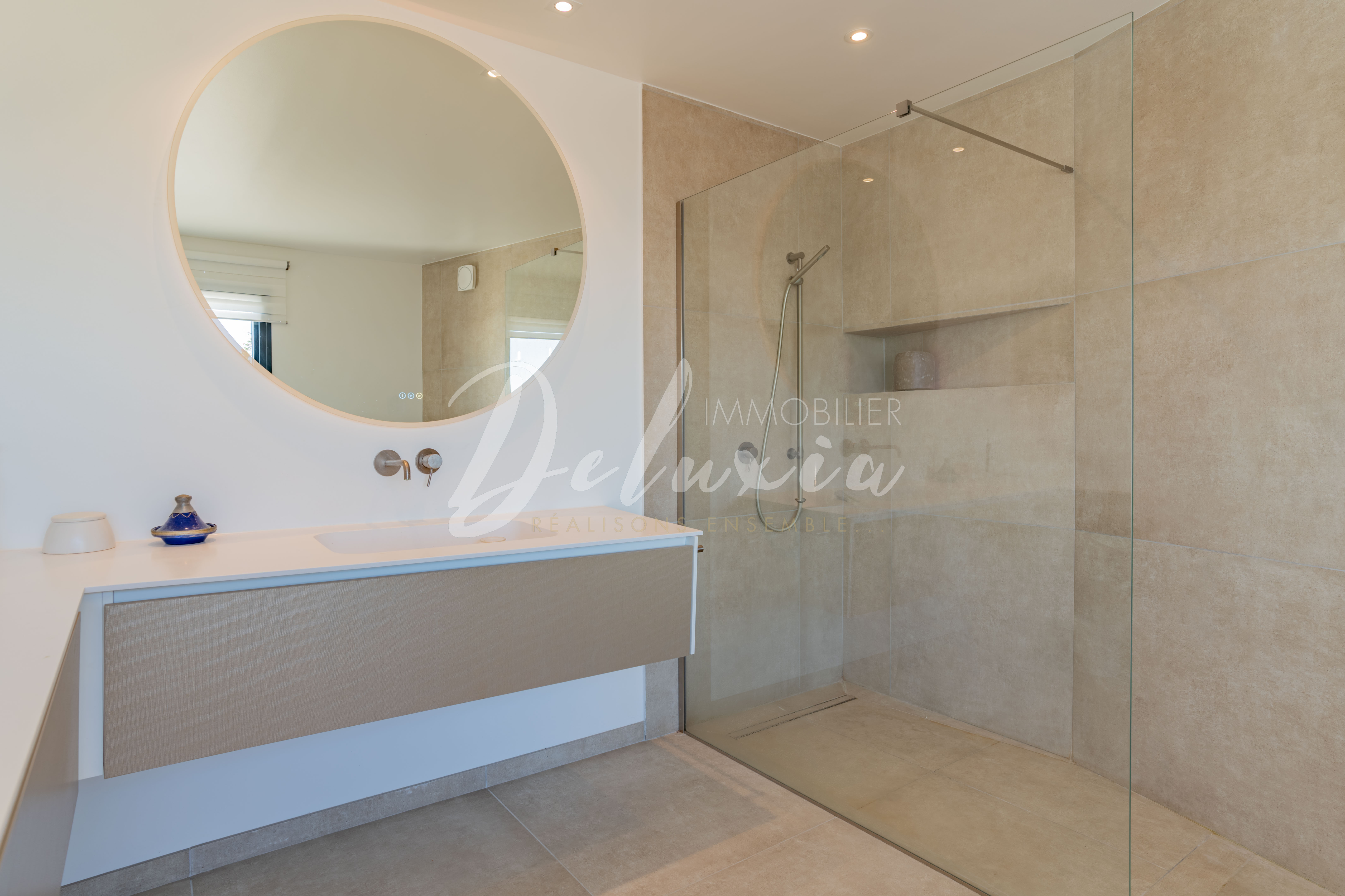 Achat maison avec grande salle d'eau aux Issambres