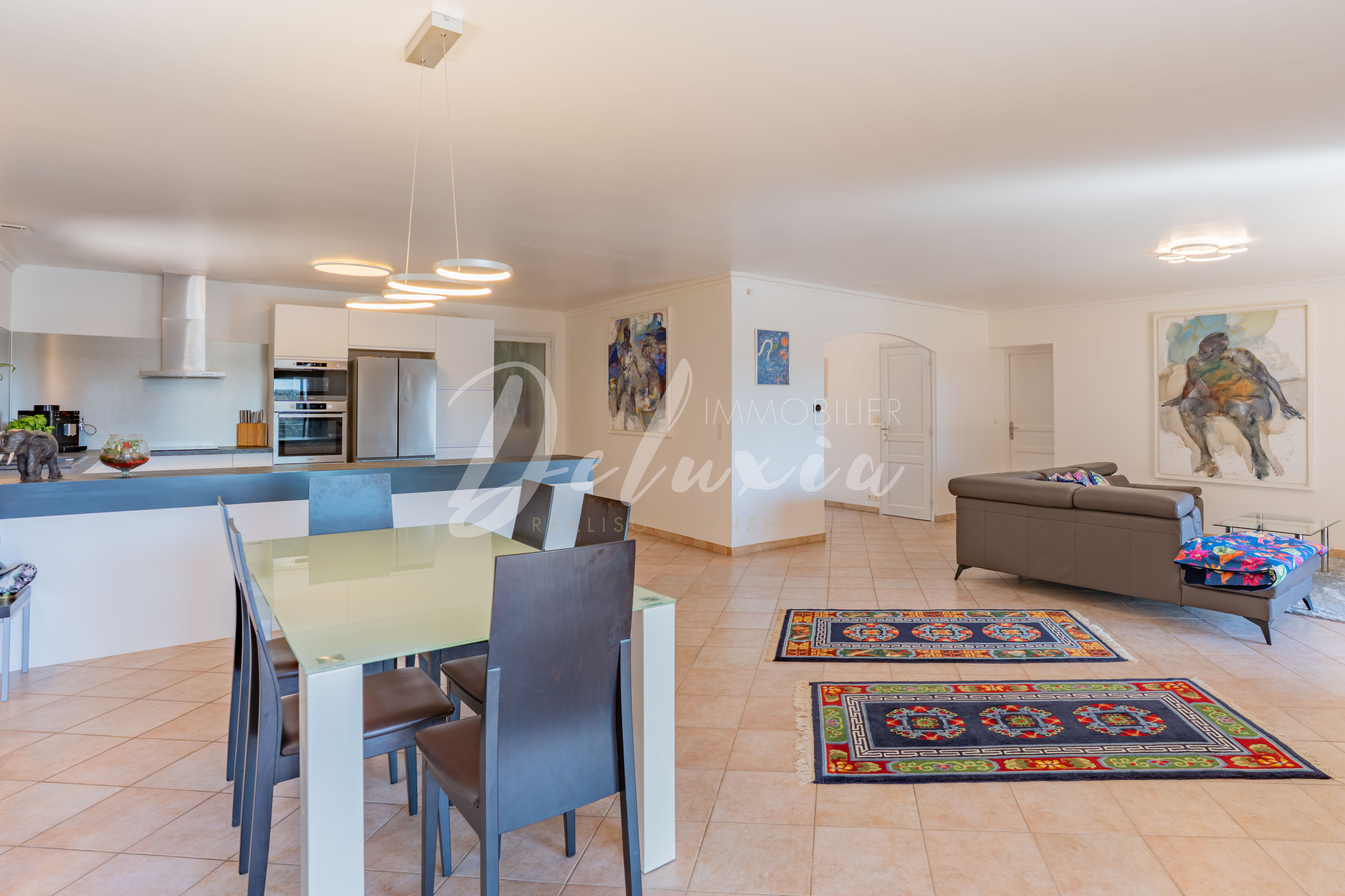 Maison à vendre avec séjour lumineux à La Motte