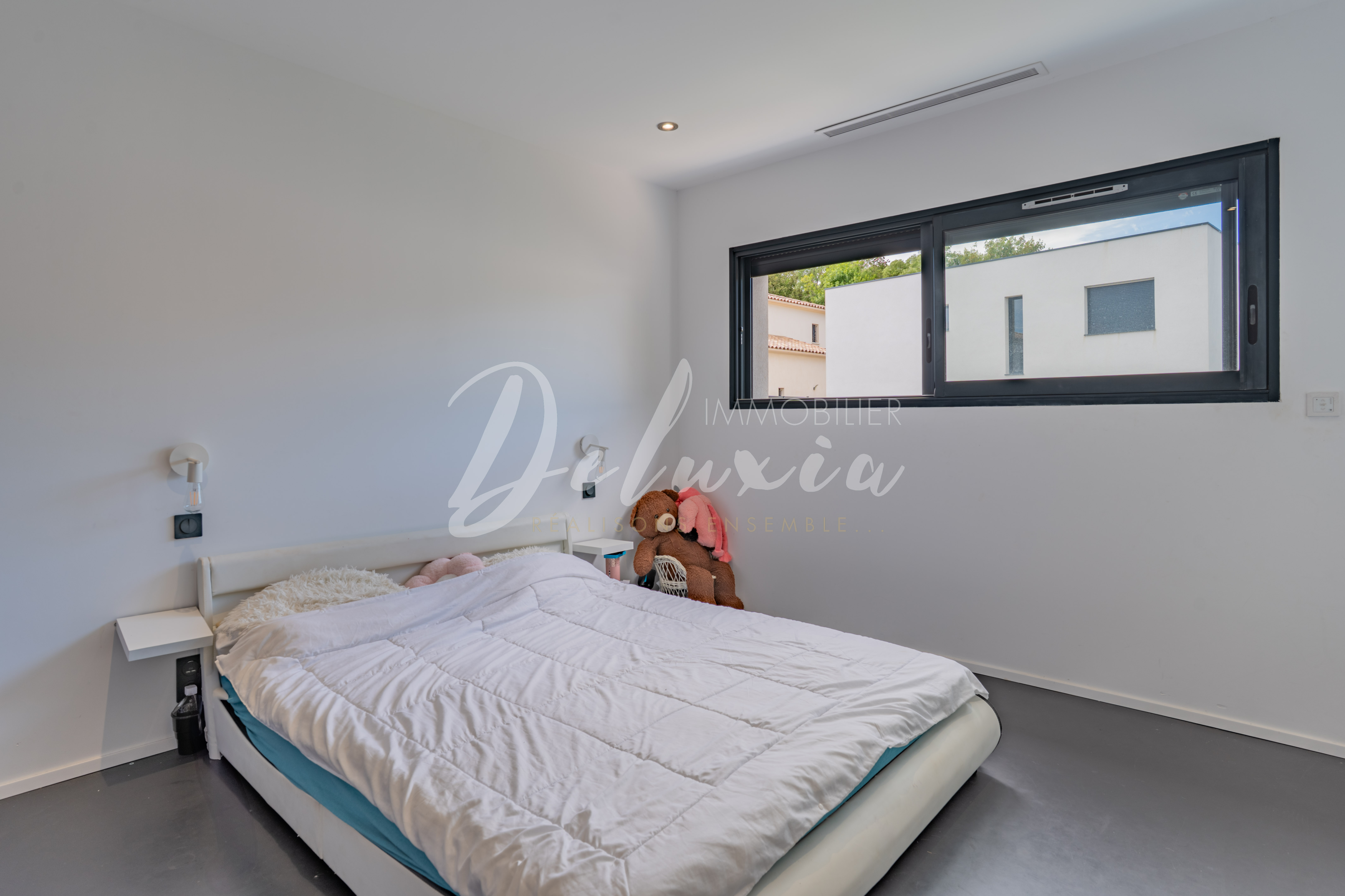 Villa à vendre avec 4 chambres à Saint-Aygulf