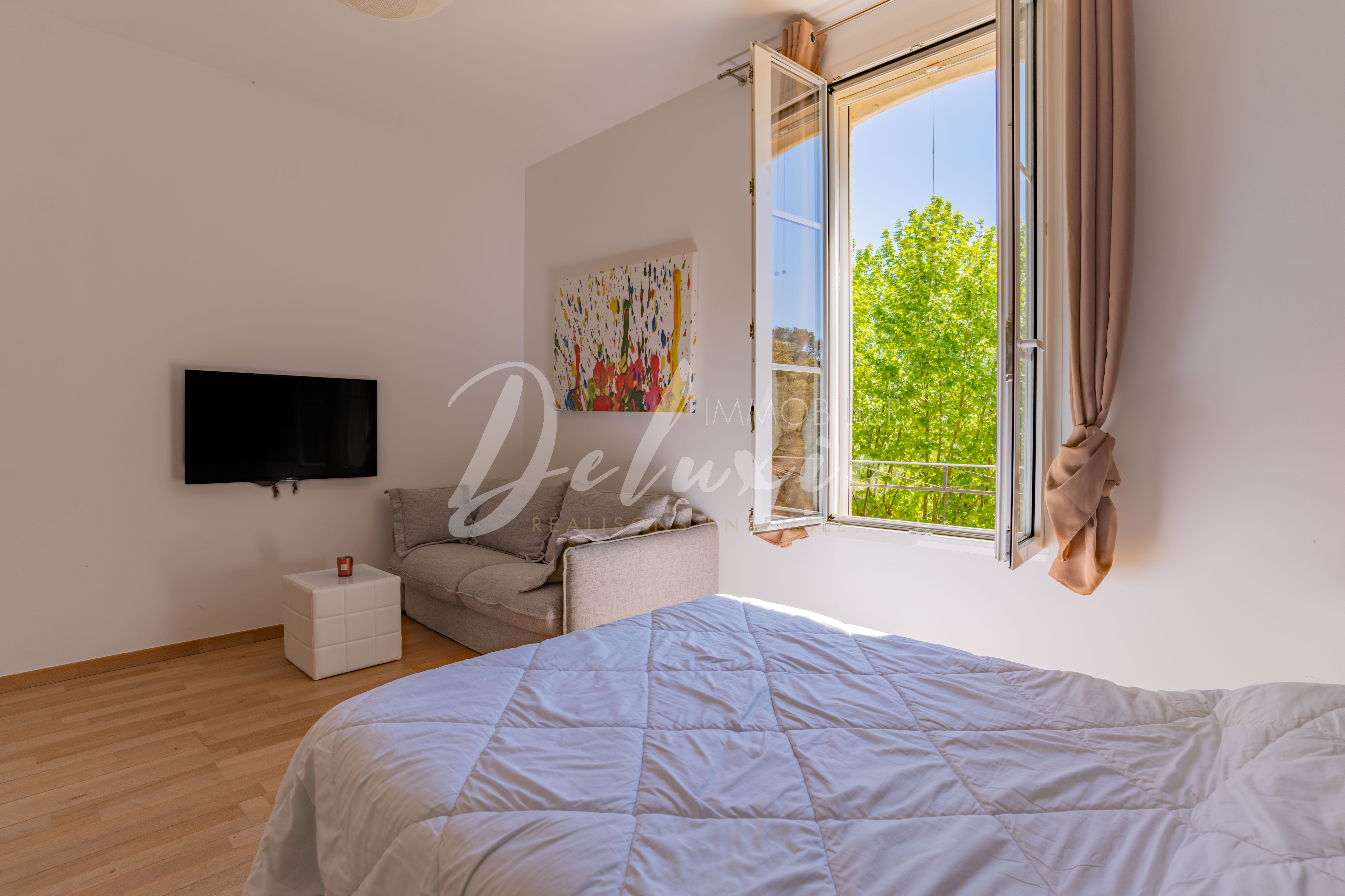 Maison à vendre avec 5 chambres au Thoronet 