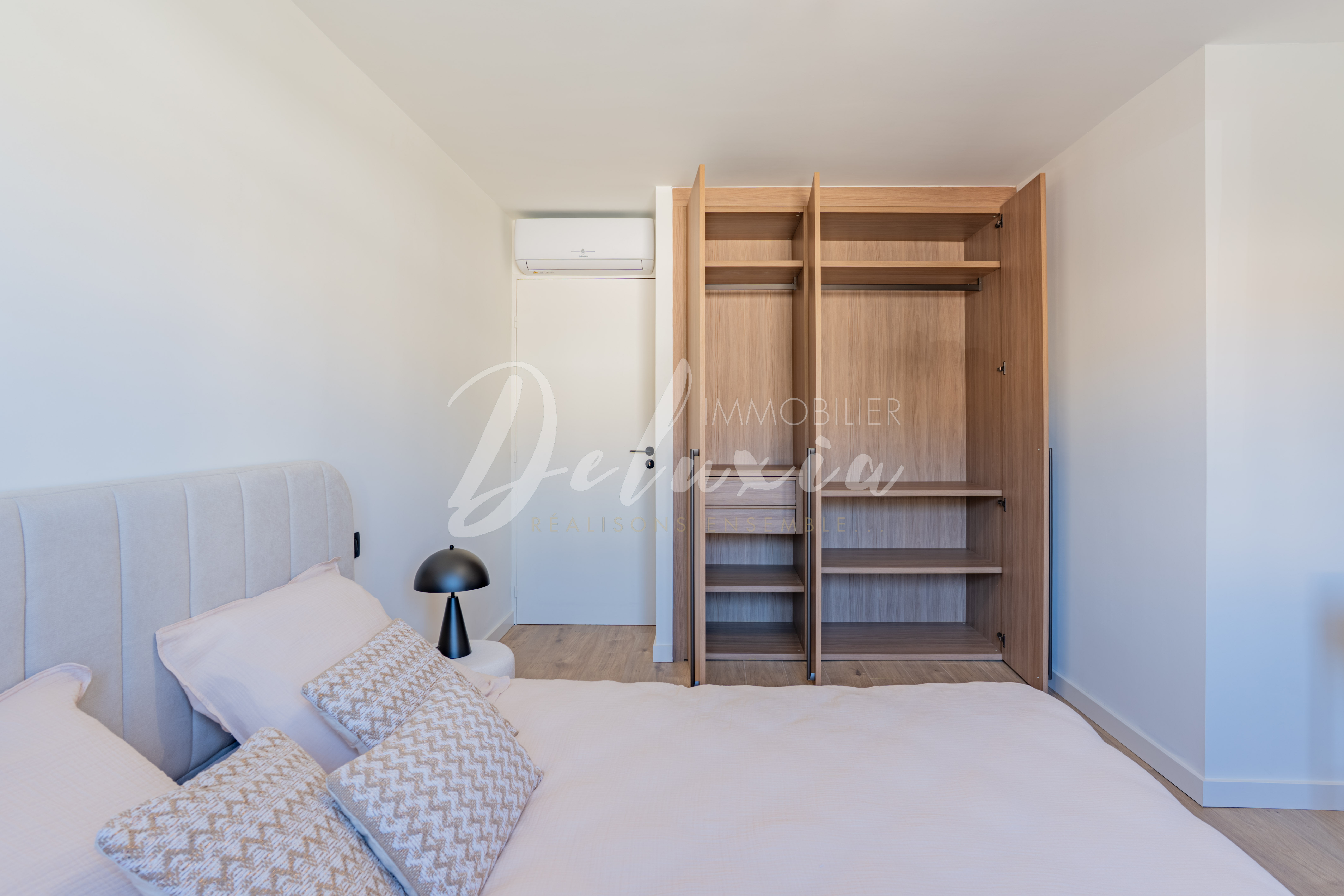 Achat appartement avec grand placard à Saint-Raphaël 