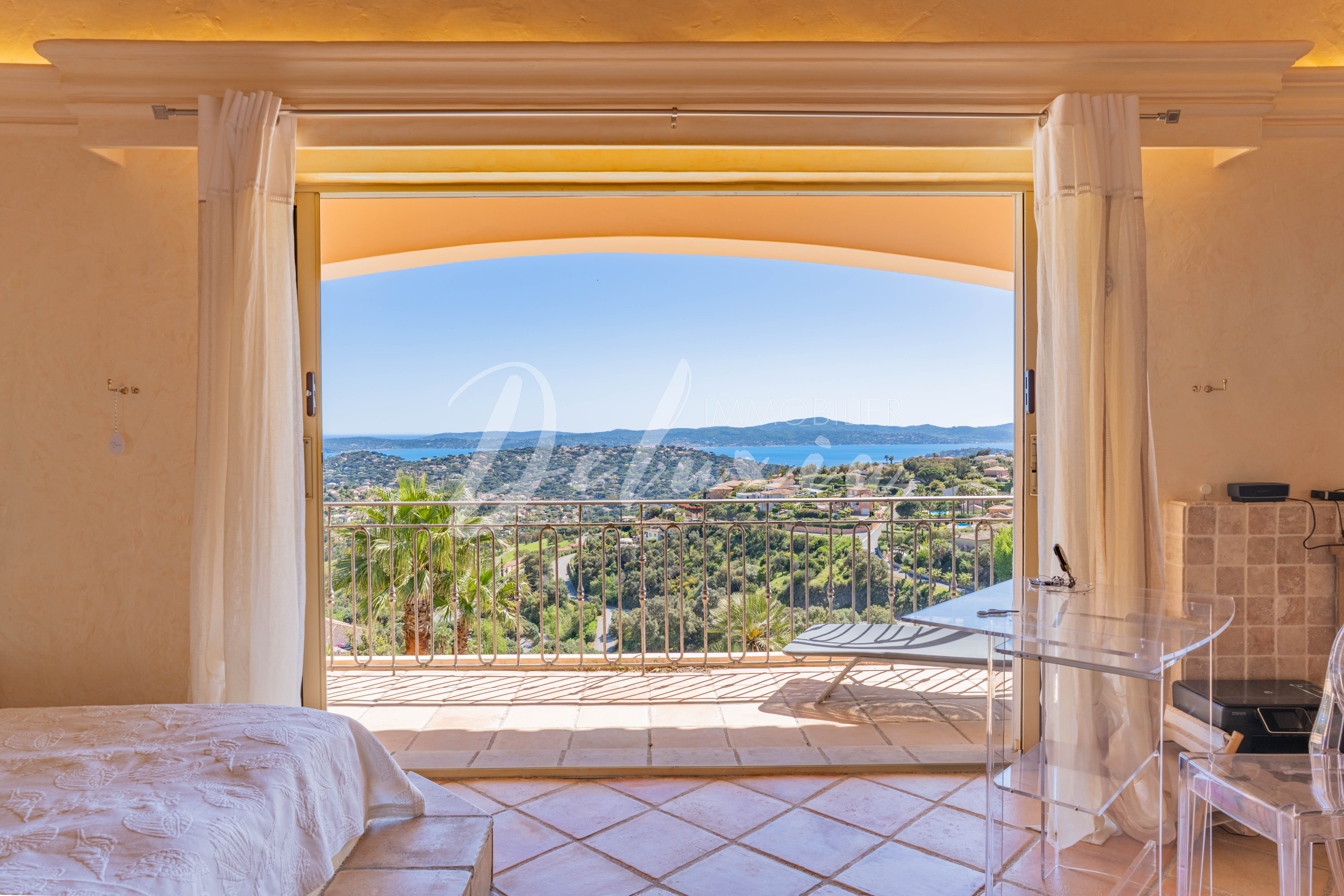 Achat villa avec chambre vue mer à Sainte-Maxime 