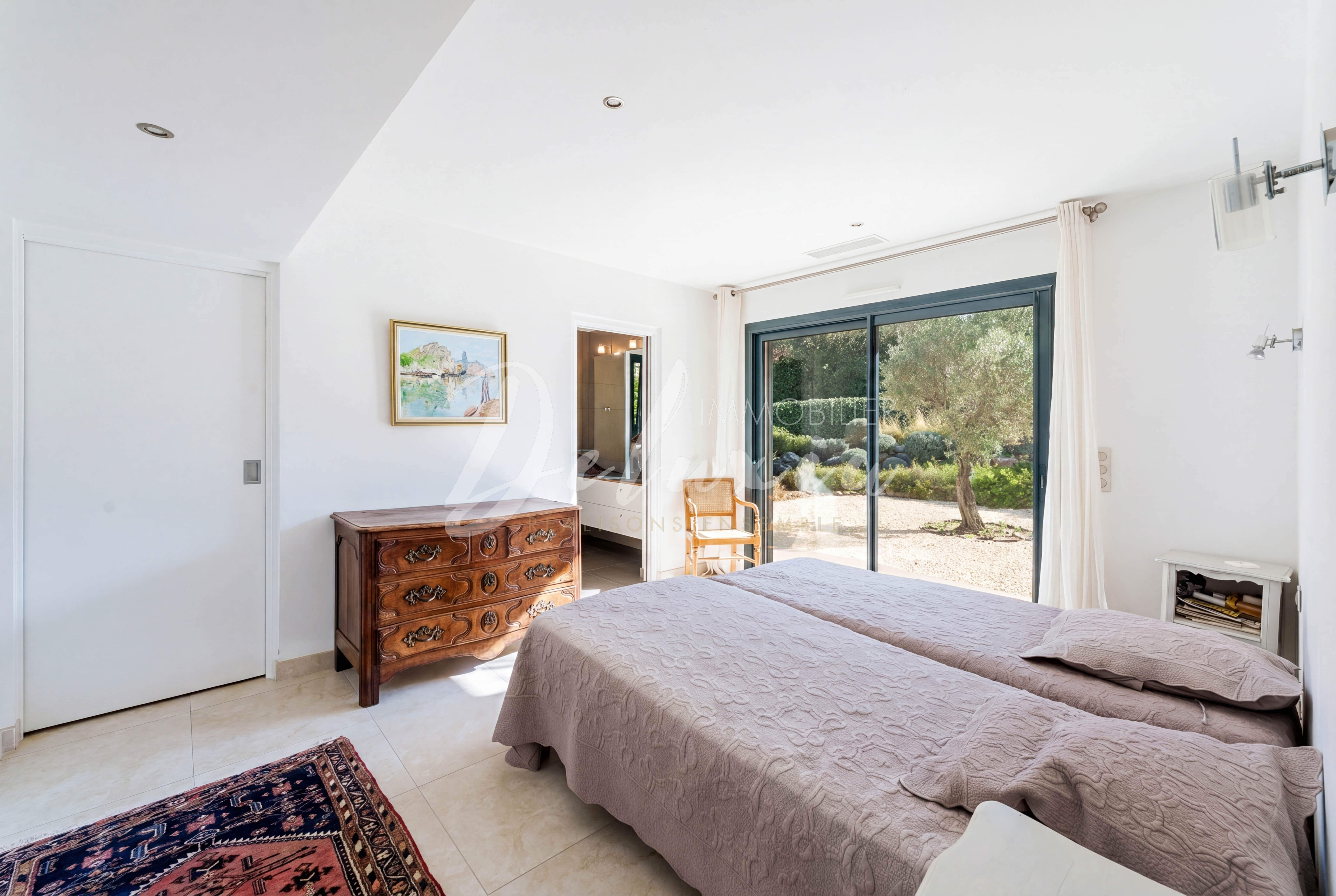 Villa contemporaine avec piscine au coeur d’un domaine recherché, Saint-Raphaël - Valescure.