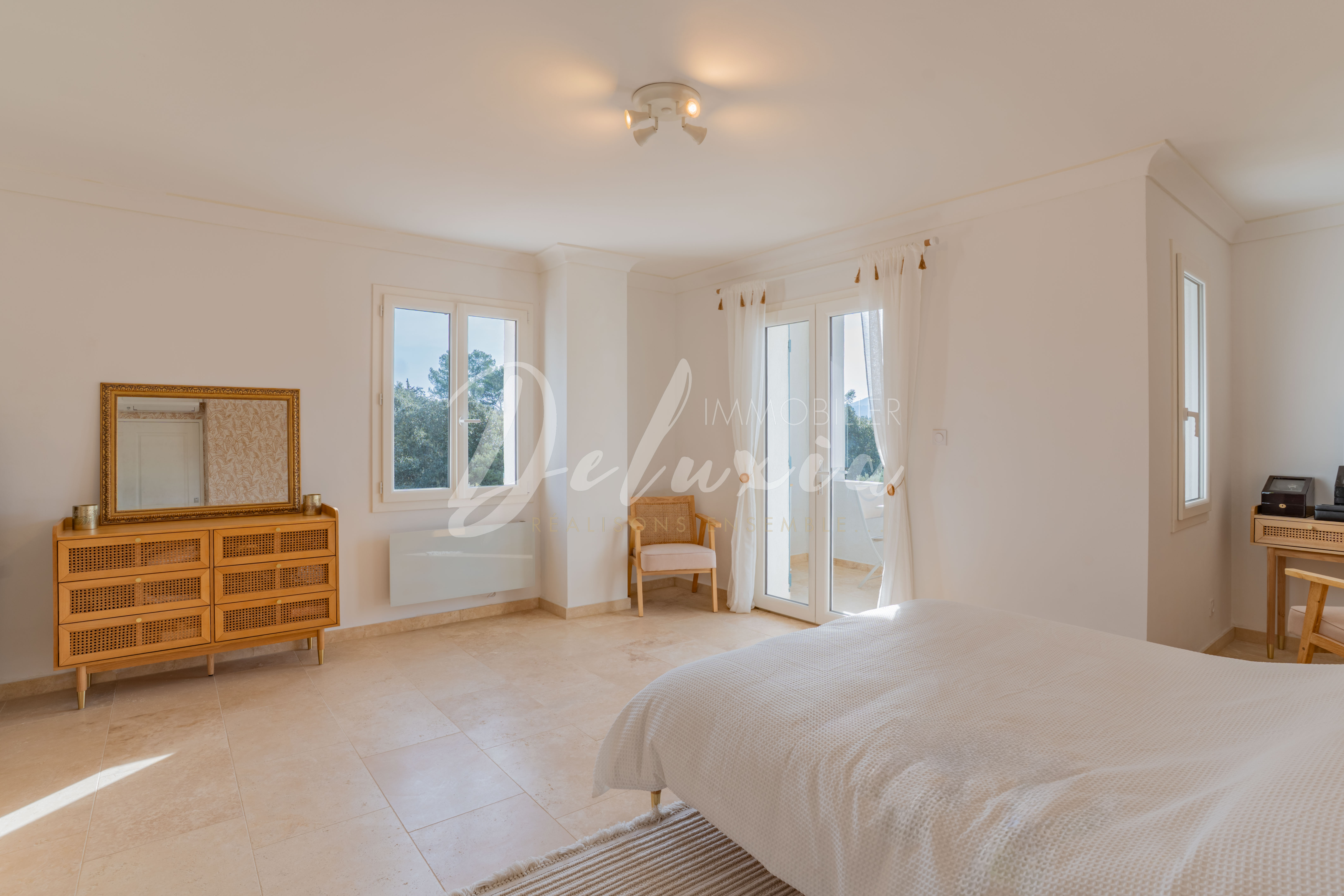 Acheter une maison avec 5 chambres au Thoronet