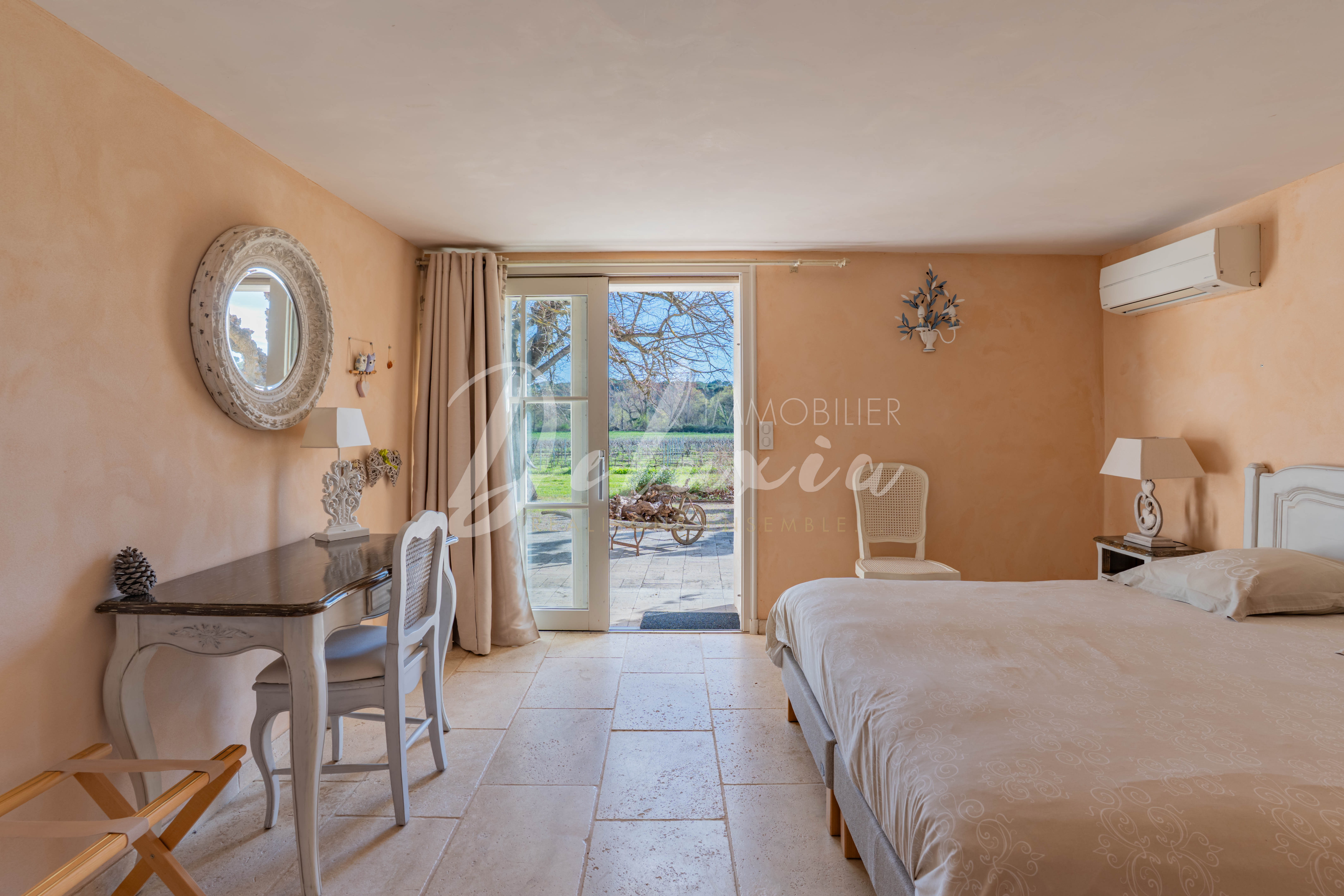 Propriété viticole AOC Côtes de Provence & IGP au coeur d'un écrin naturel, Vidauban.