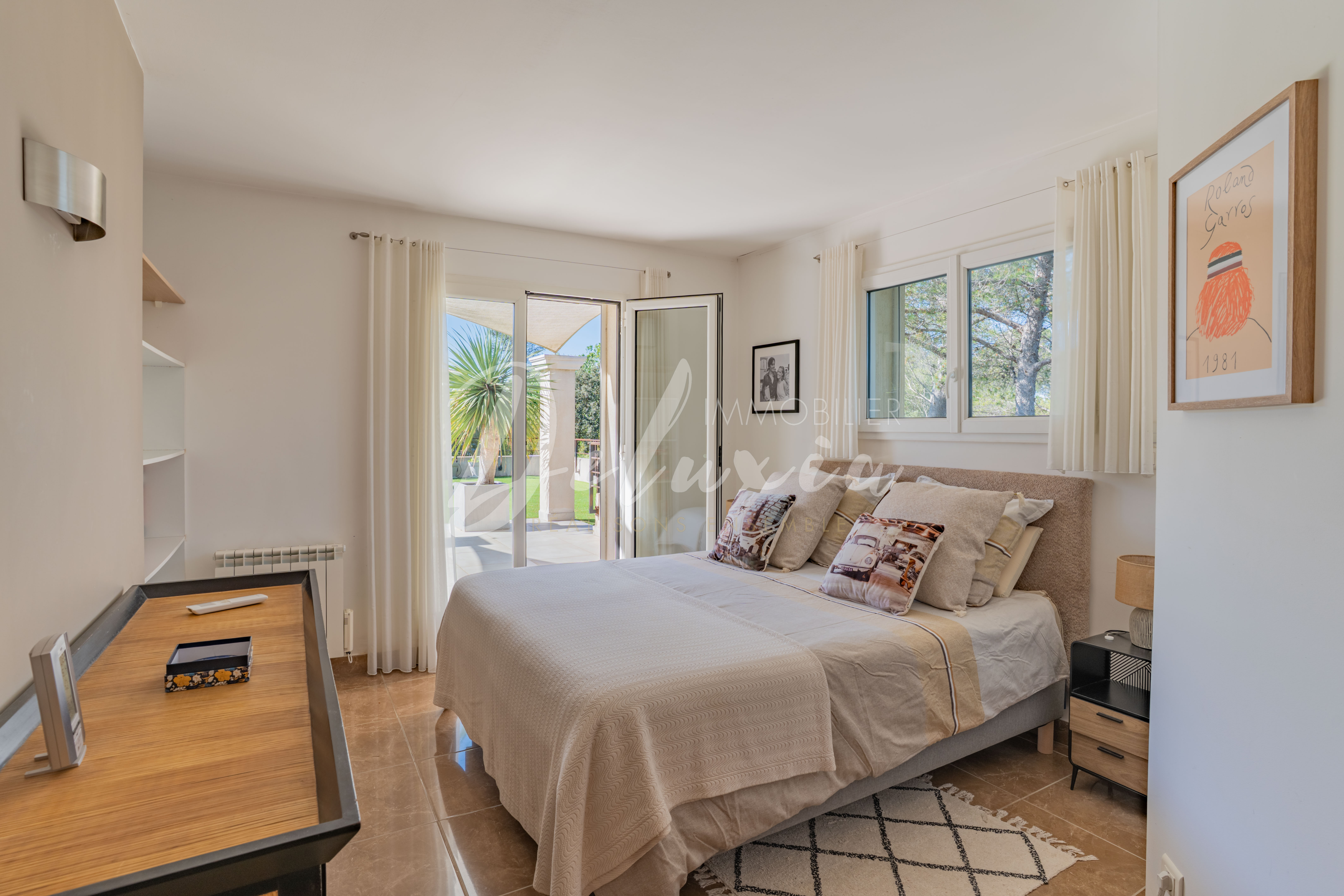 Villa moderne à vendre avec piscine, Fréjus.