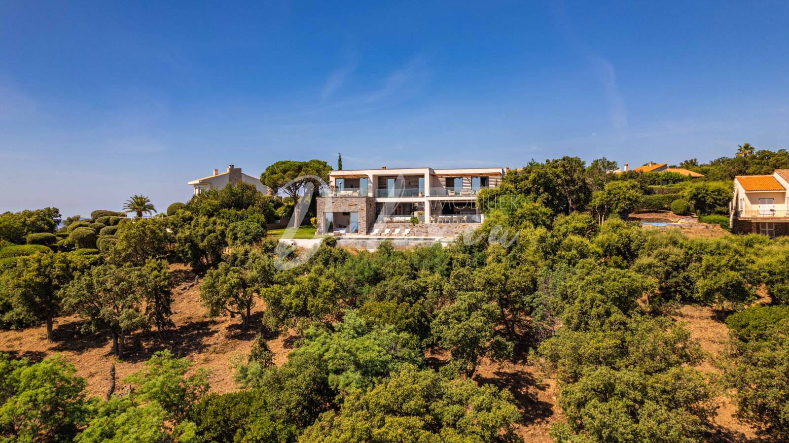 Villa vue mer et sans vis-à-vis à vendre aux Issambres 