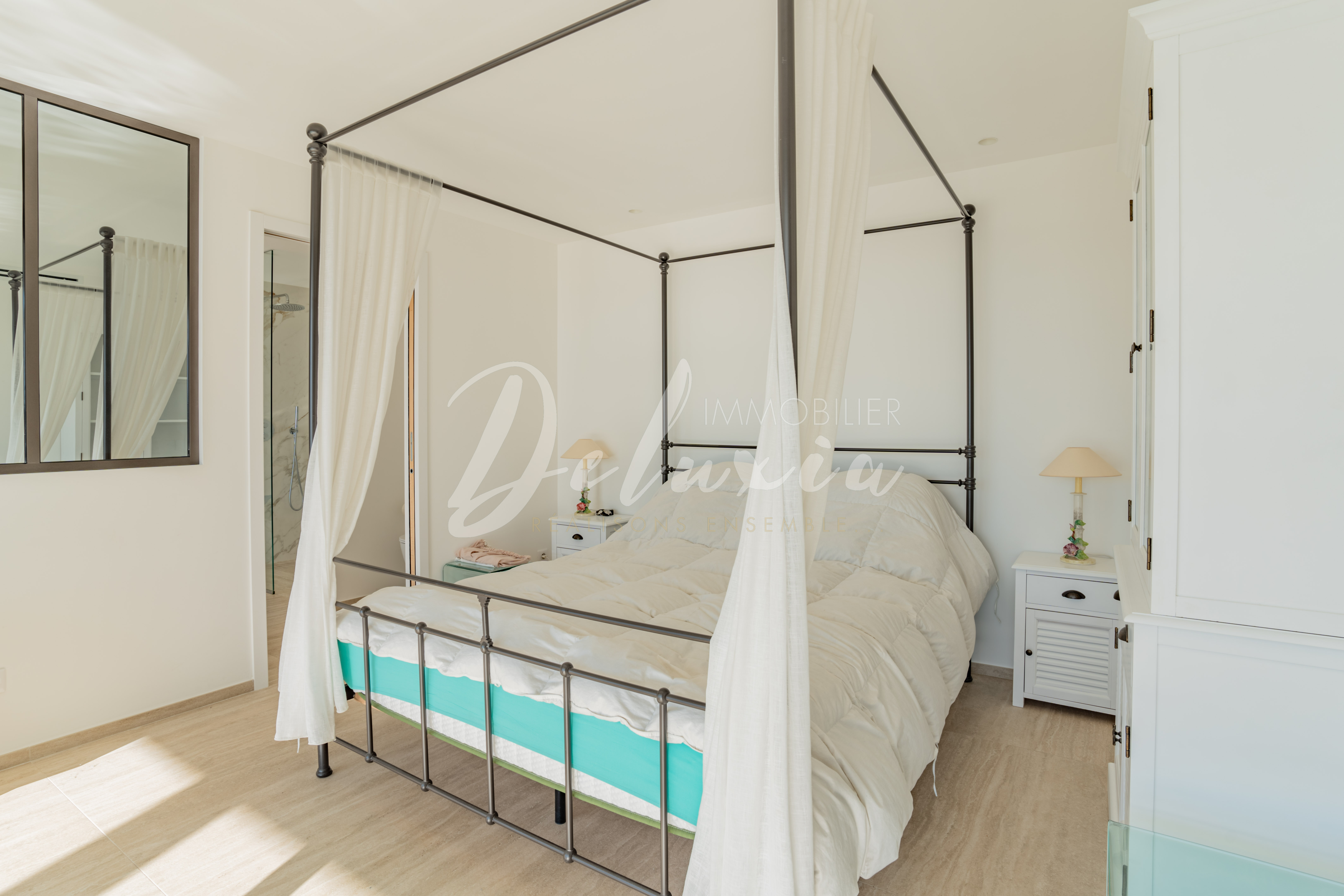 Achat villa avec 5 chambres sur la Côte d'Azur