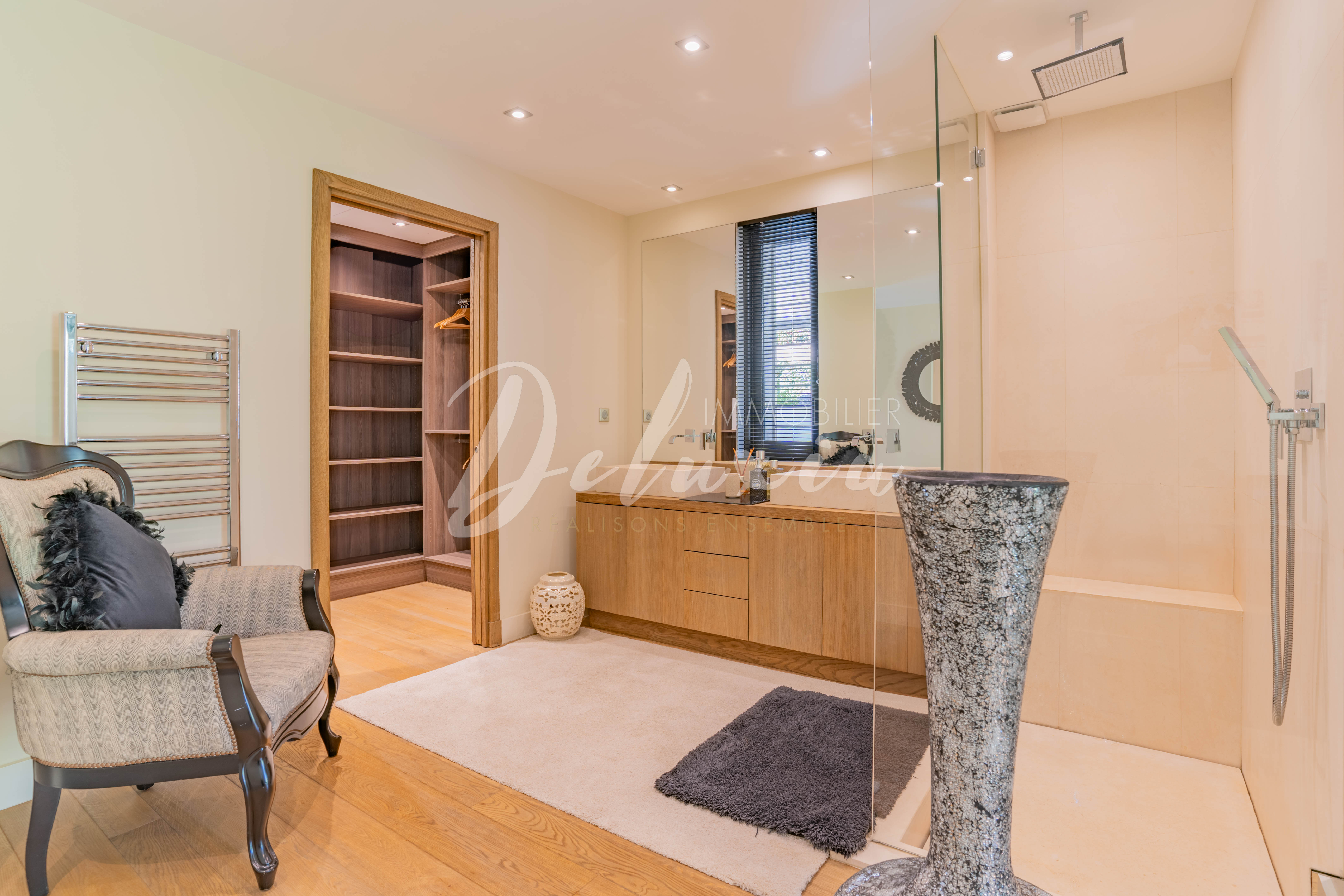 Villa à vendre avec salle d'eau luxueuse à Grimaud