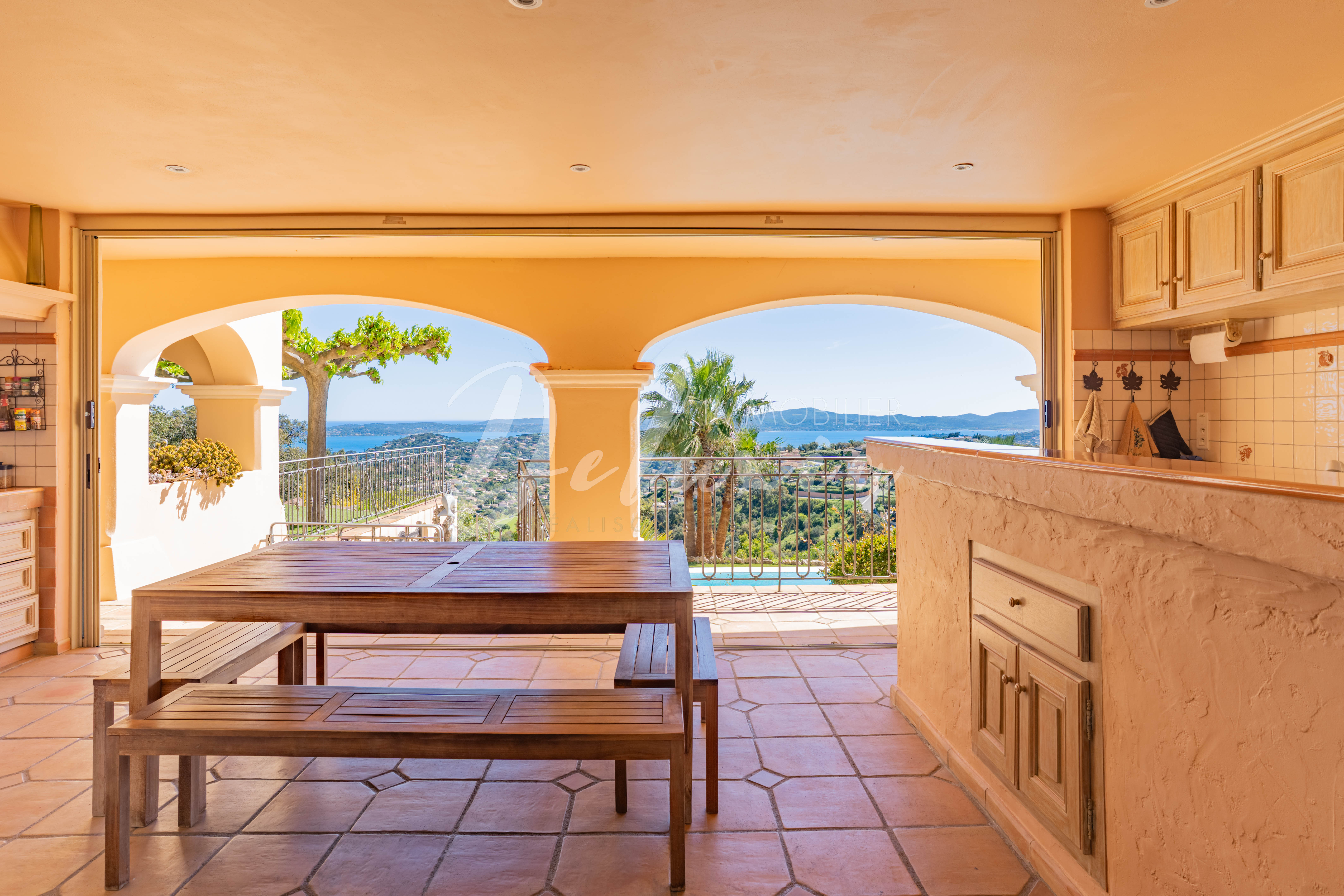 Achat villa avec pool house à Sainte-Maxime 