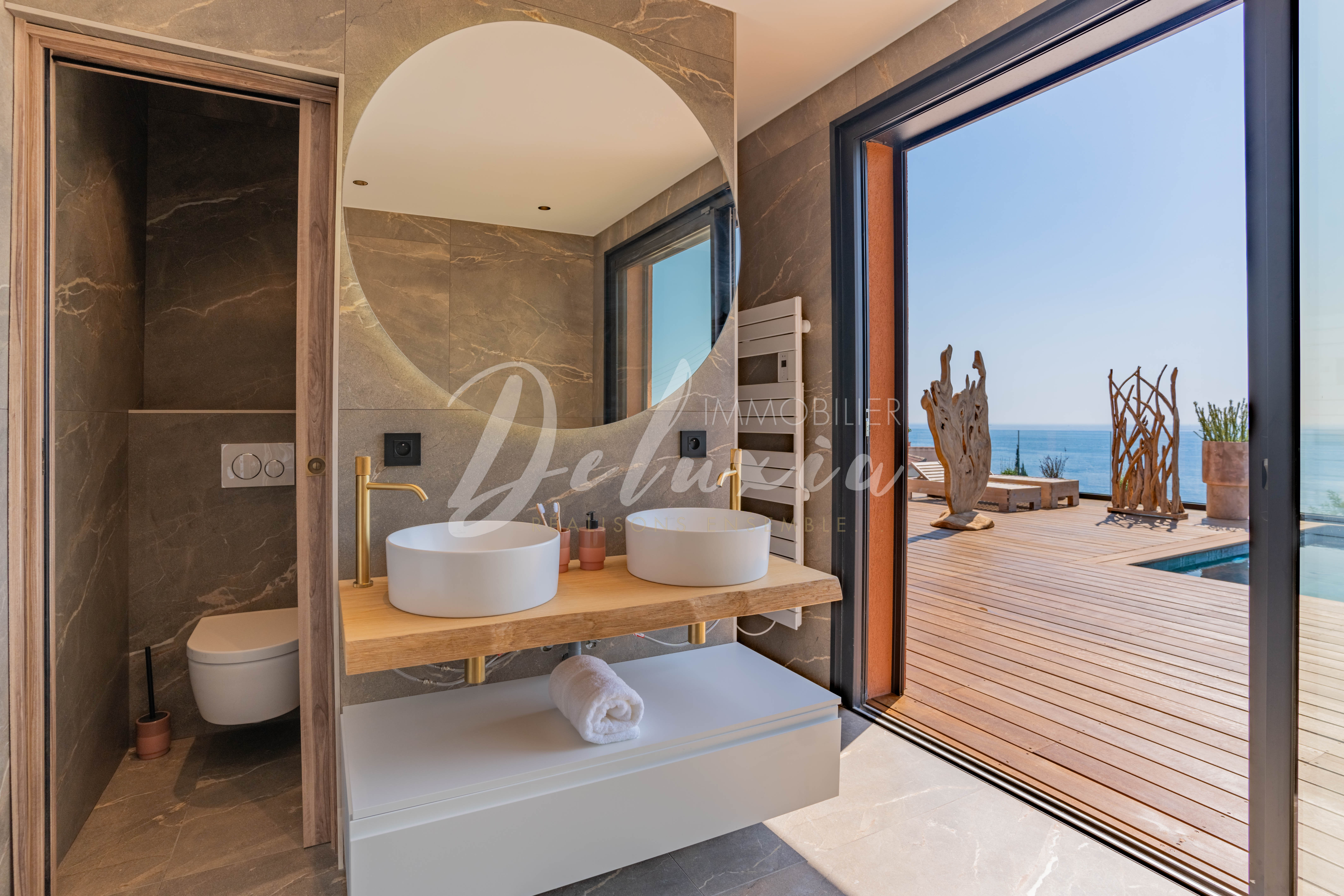 Achat villa avec salle d'eau luxueuse à Saint-Raphaël 
