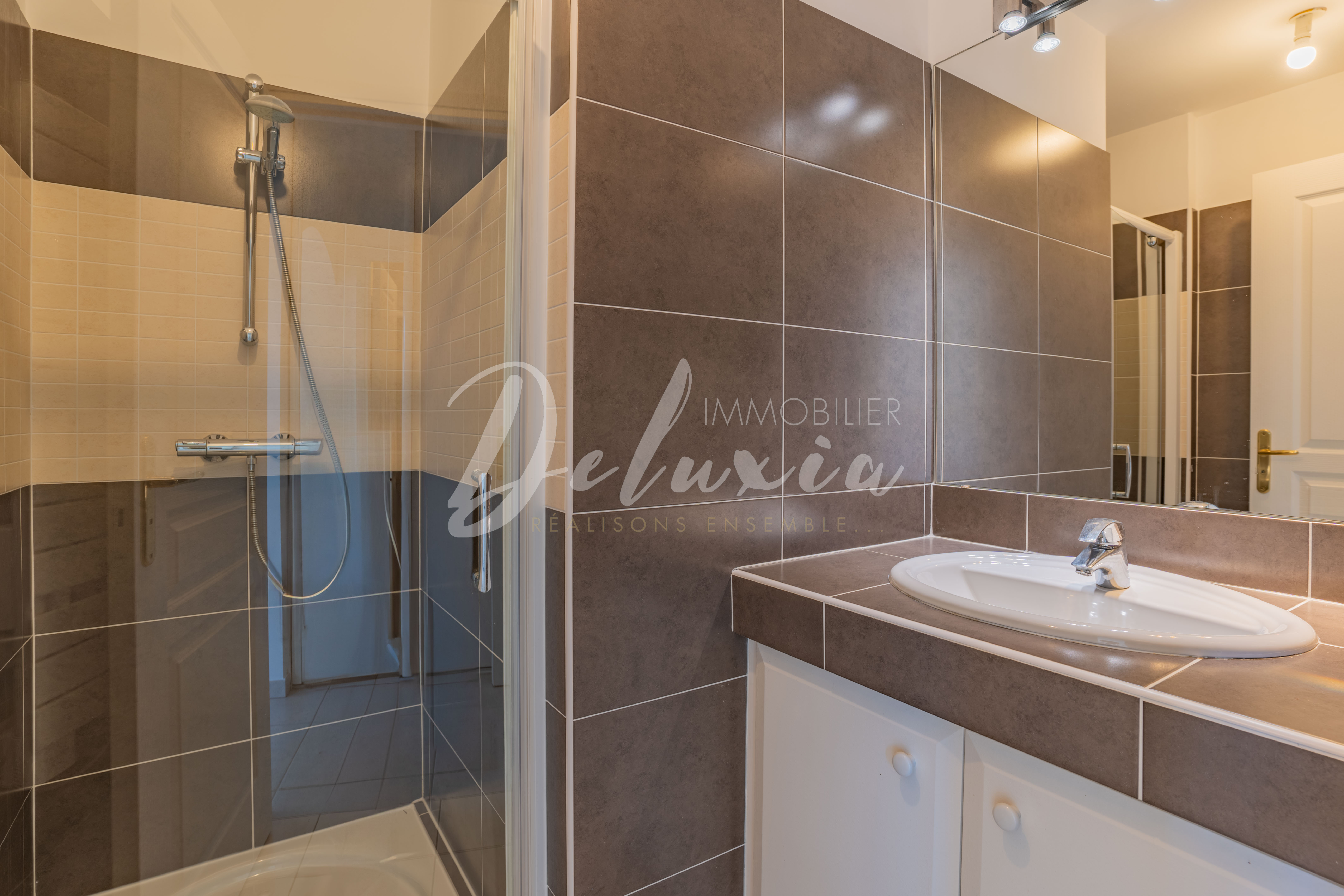 Achat villa avec salle d'eau moderne à Saint-Raphaël 