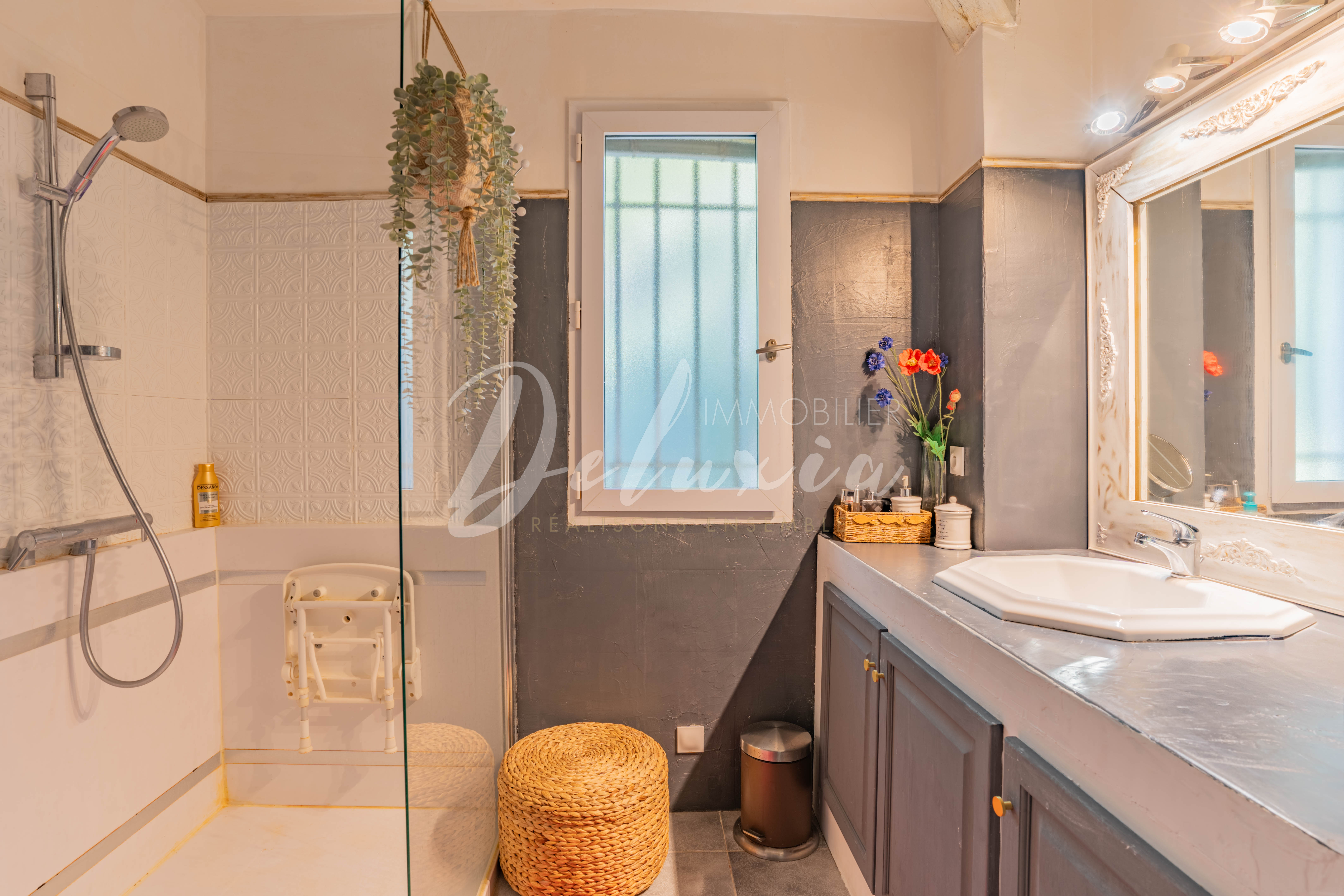 Achat villa avec grande salle d'eau à Saint-Raphaël 