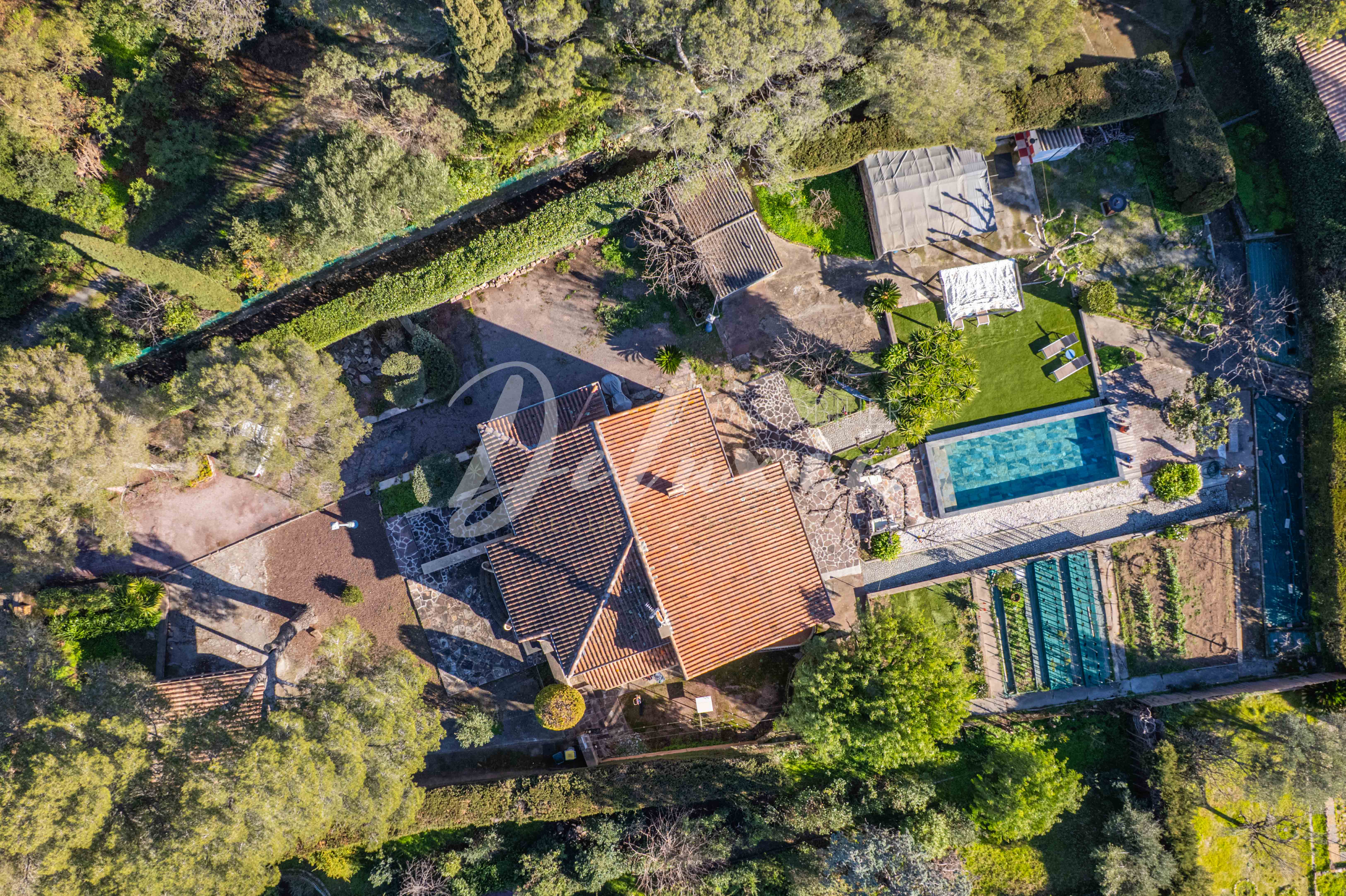 Acheter une maison avec grand terrain à Saint-Raphaël 