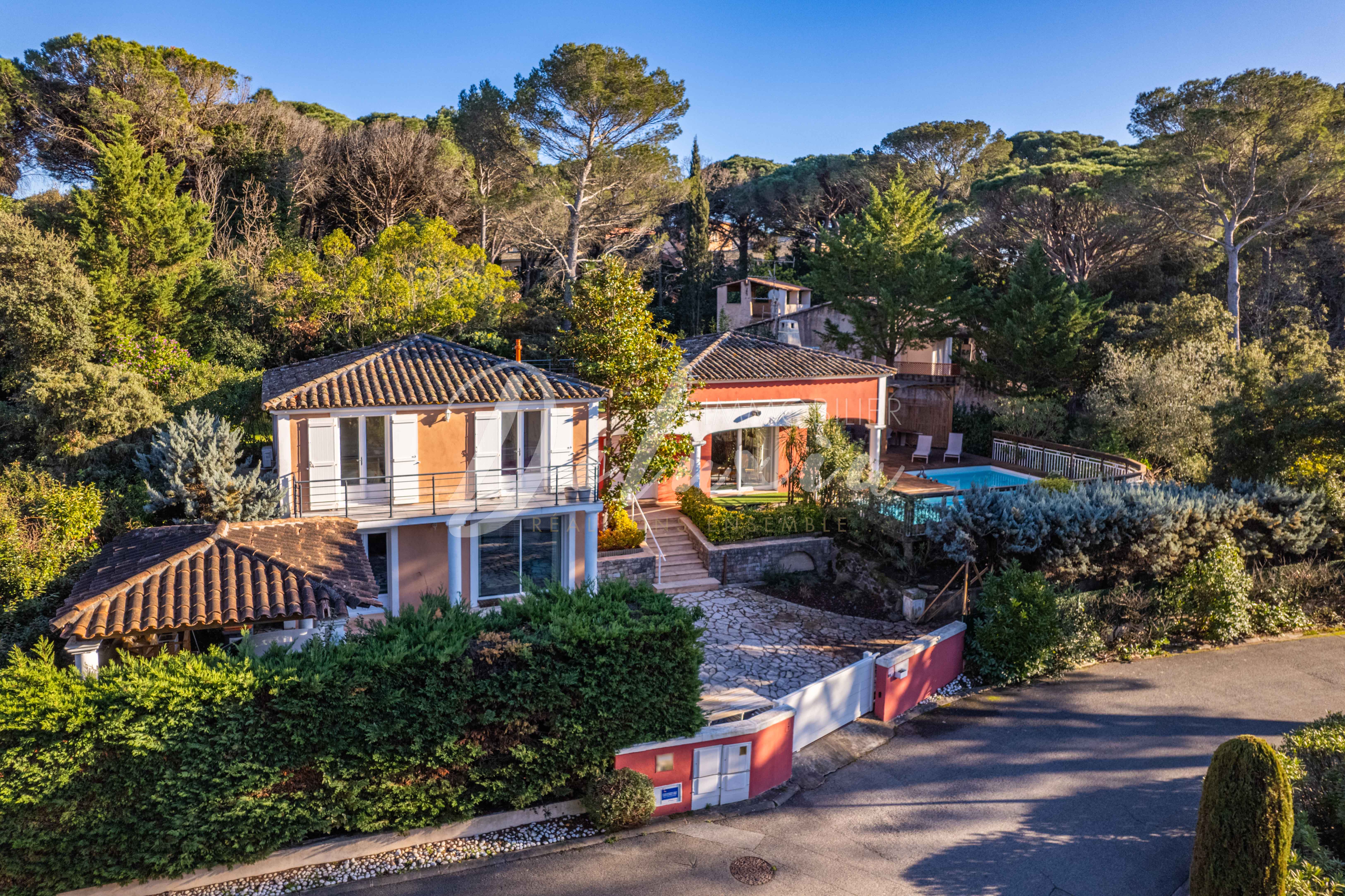 Villa à vendre à Saint-Raphaël 