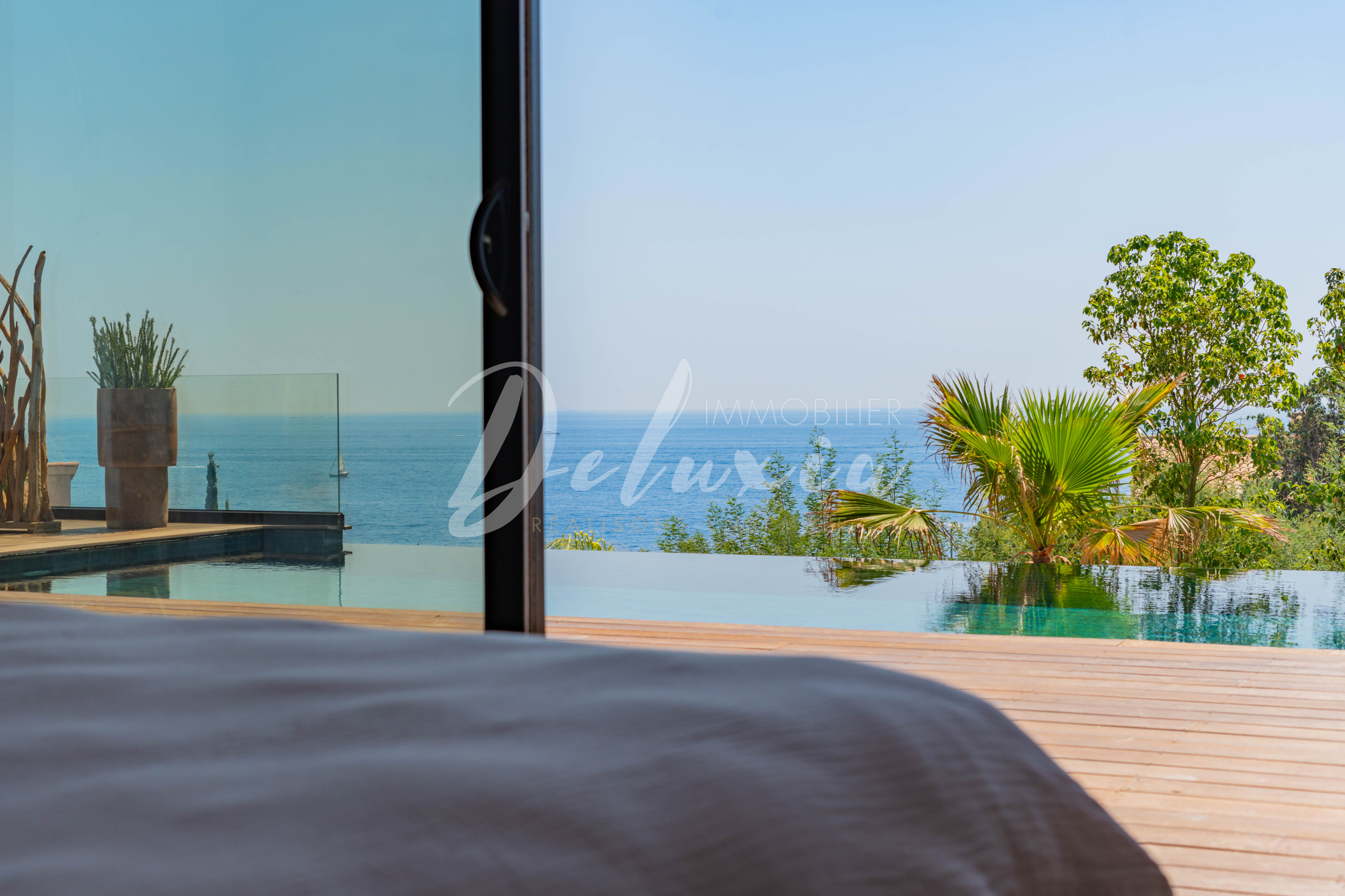 Achat villa avec suite parentale vue mer à Saint-Raphaël 