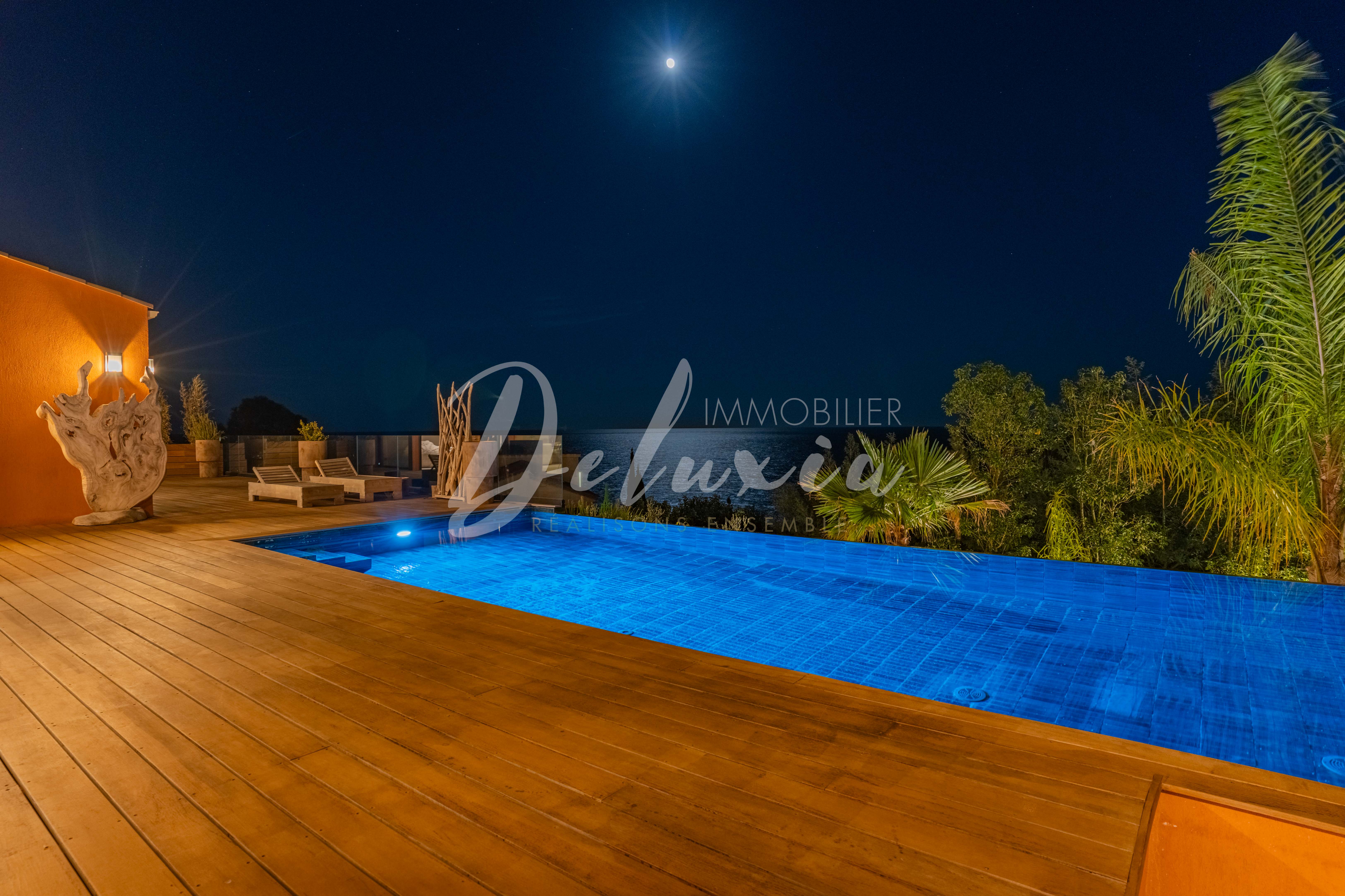 Villa avec vue mer à Anthéor 