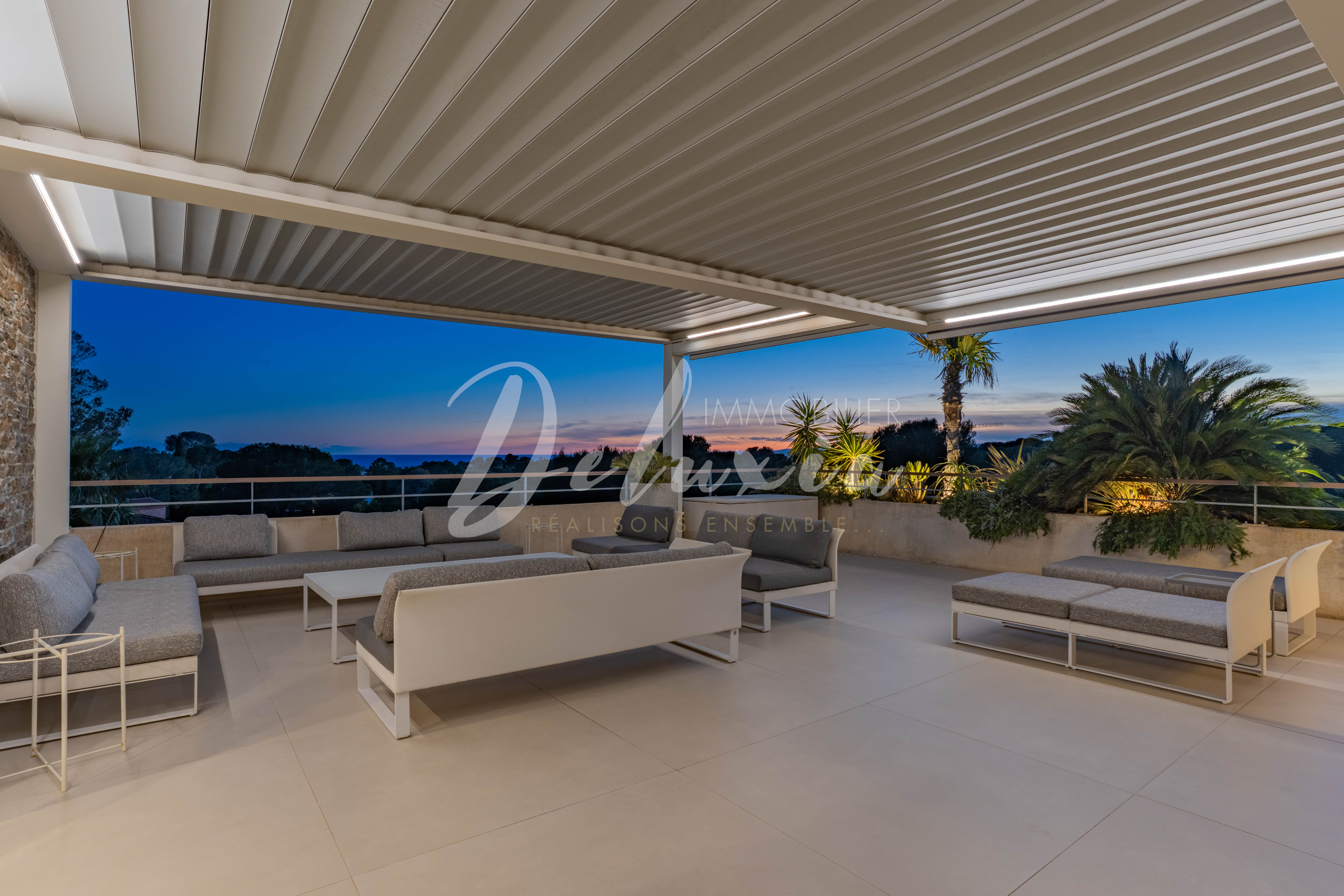 Appartement à vendre en dernier étage à Saint-Raphaël