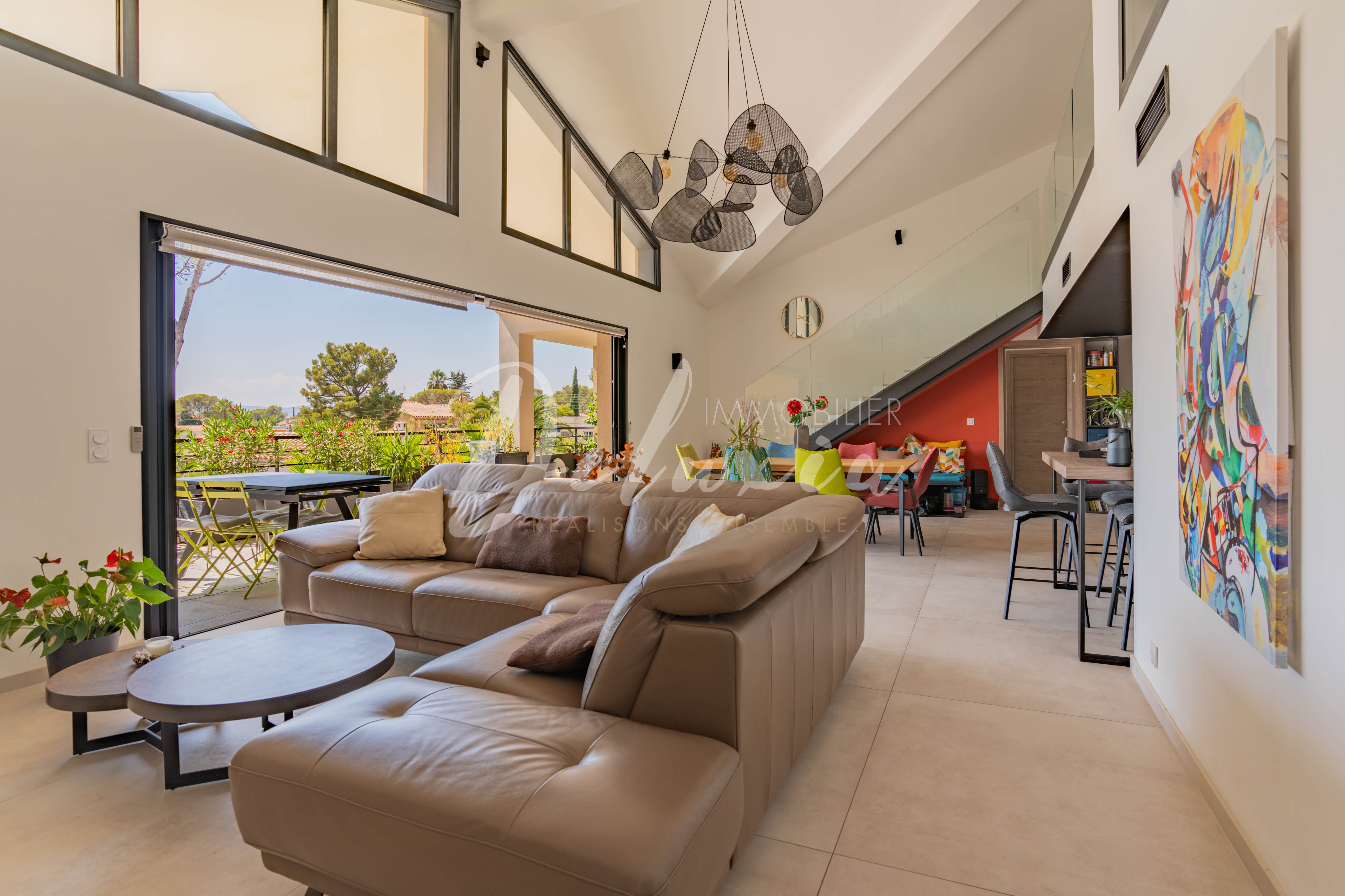 Appartement avec grande pièce de vie à vendre à Saint-Raphaël