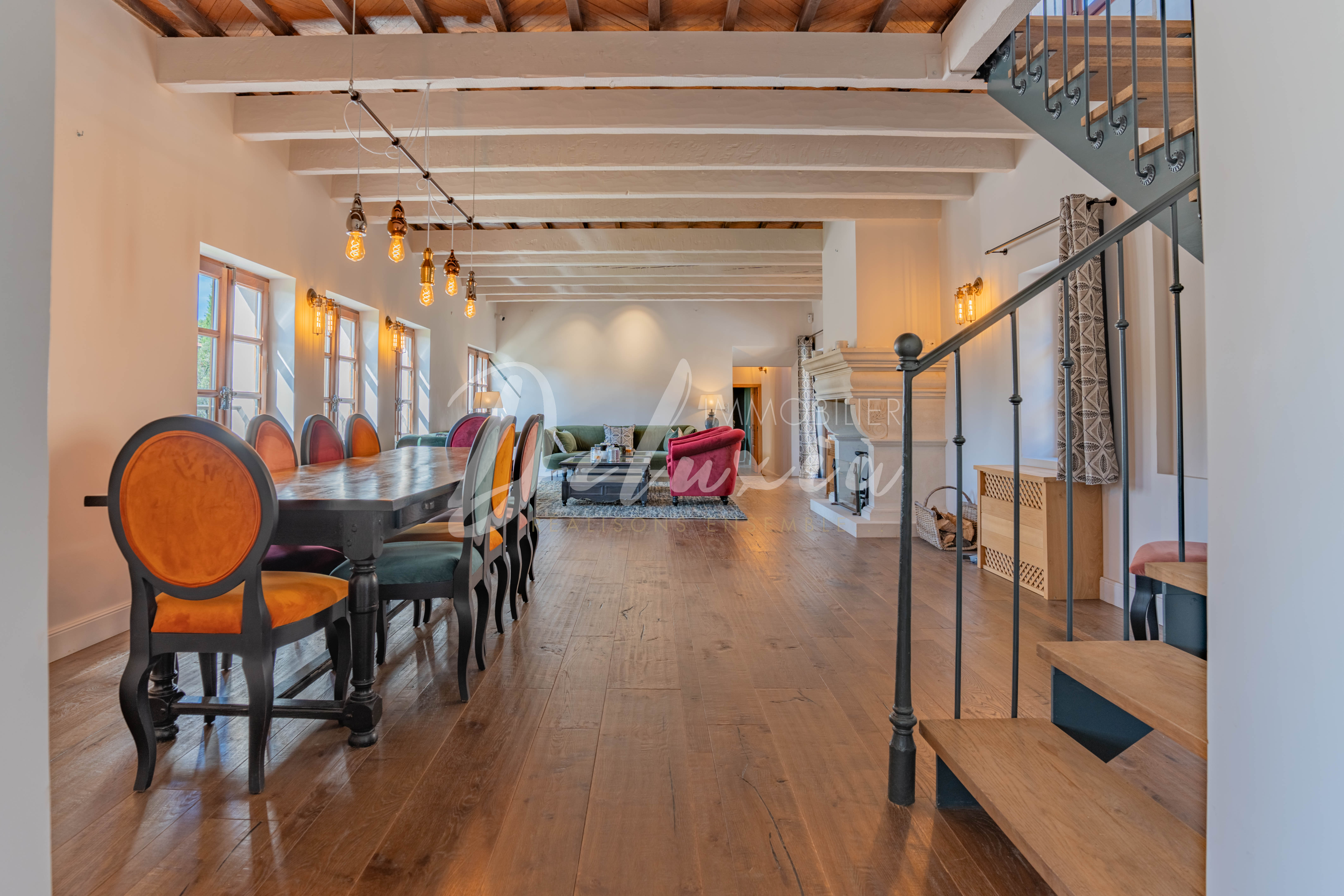 Maison à vendre avec très grande pièce de vie à Aups