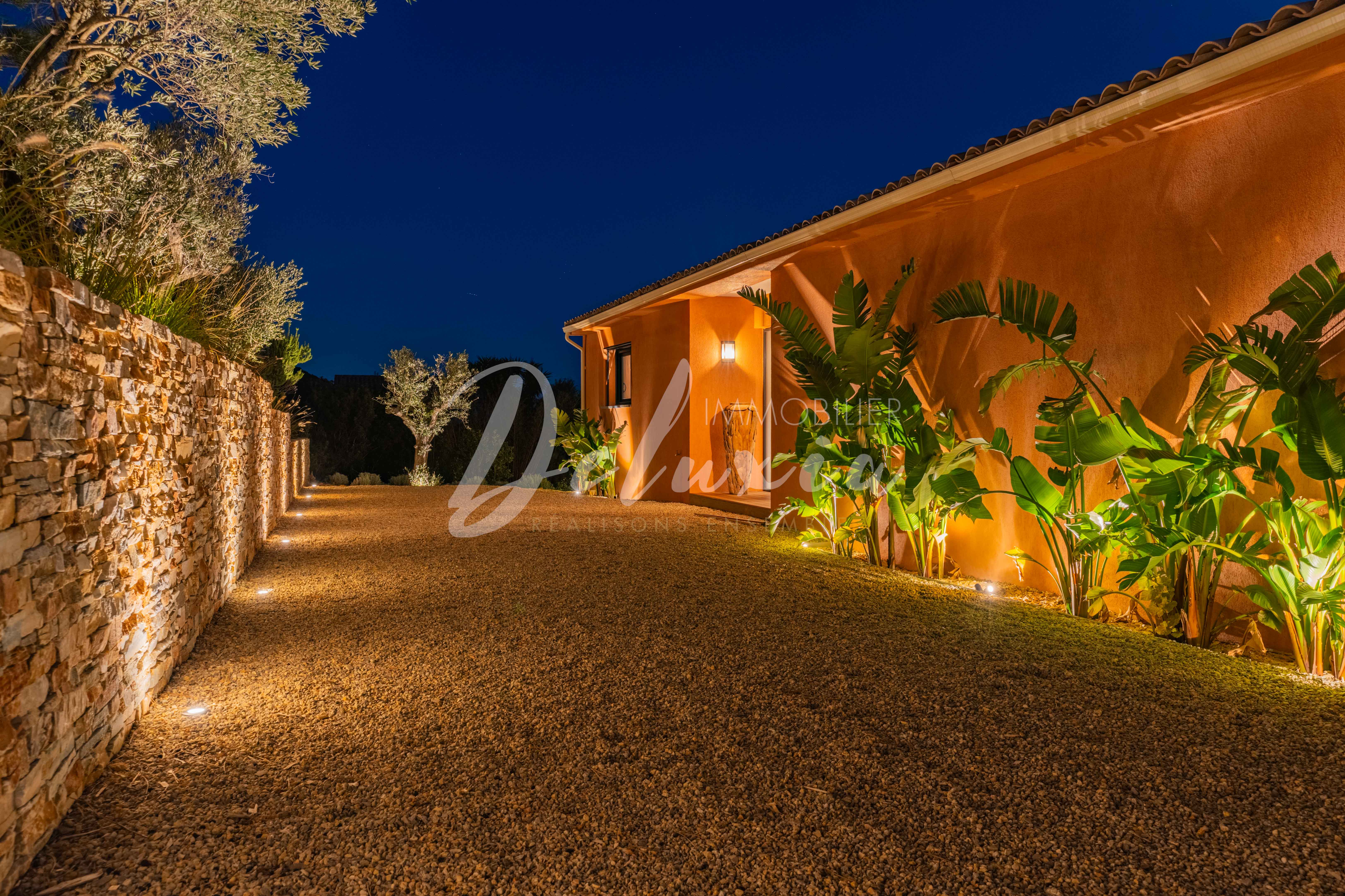 Achat villa avec grande terrasse exposée Sud à Anthéor 