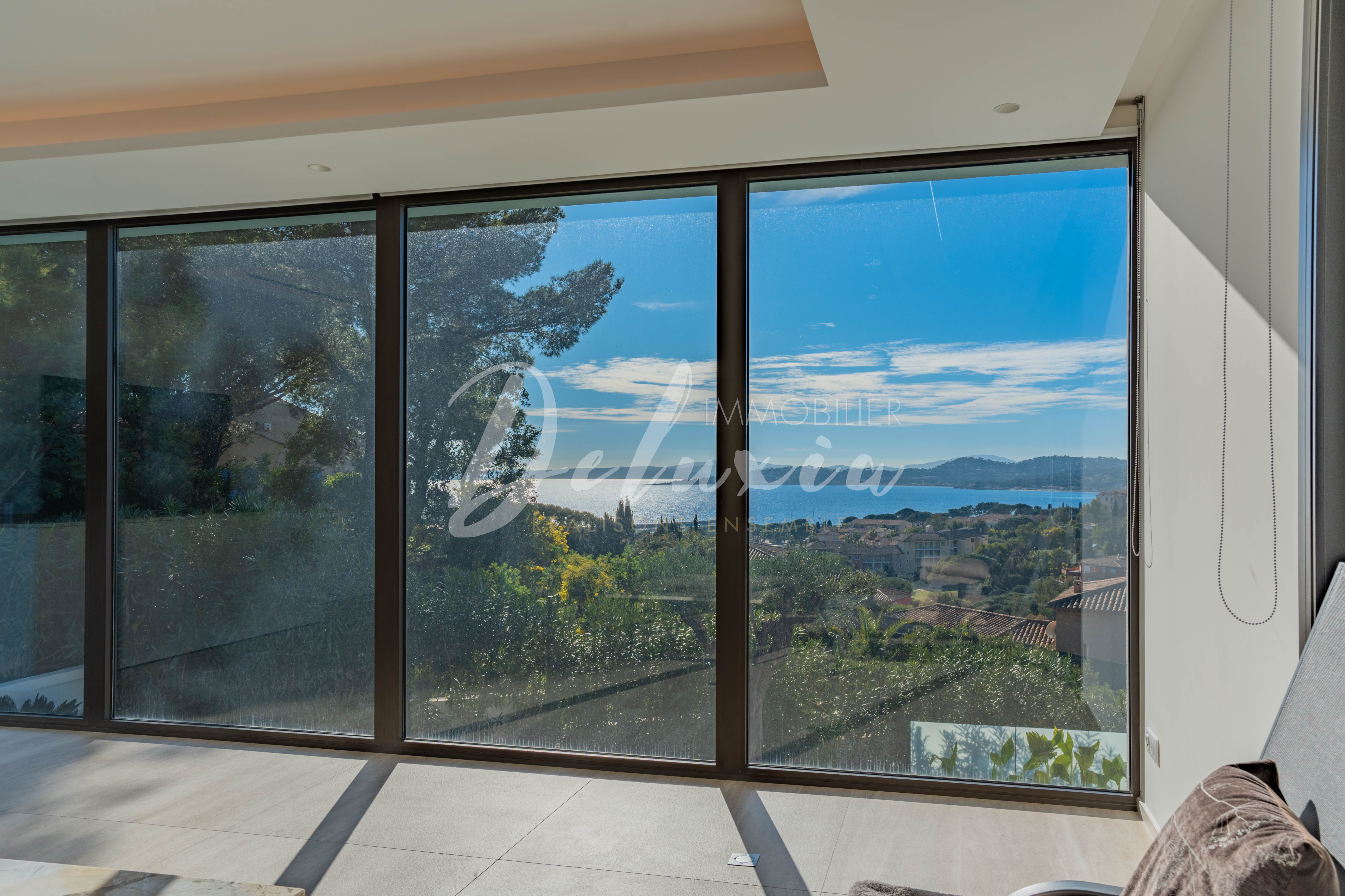 Villa à vendre avec séjour vue mer, Les Issambres