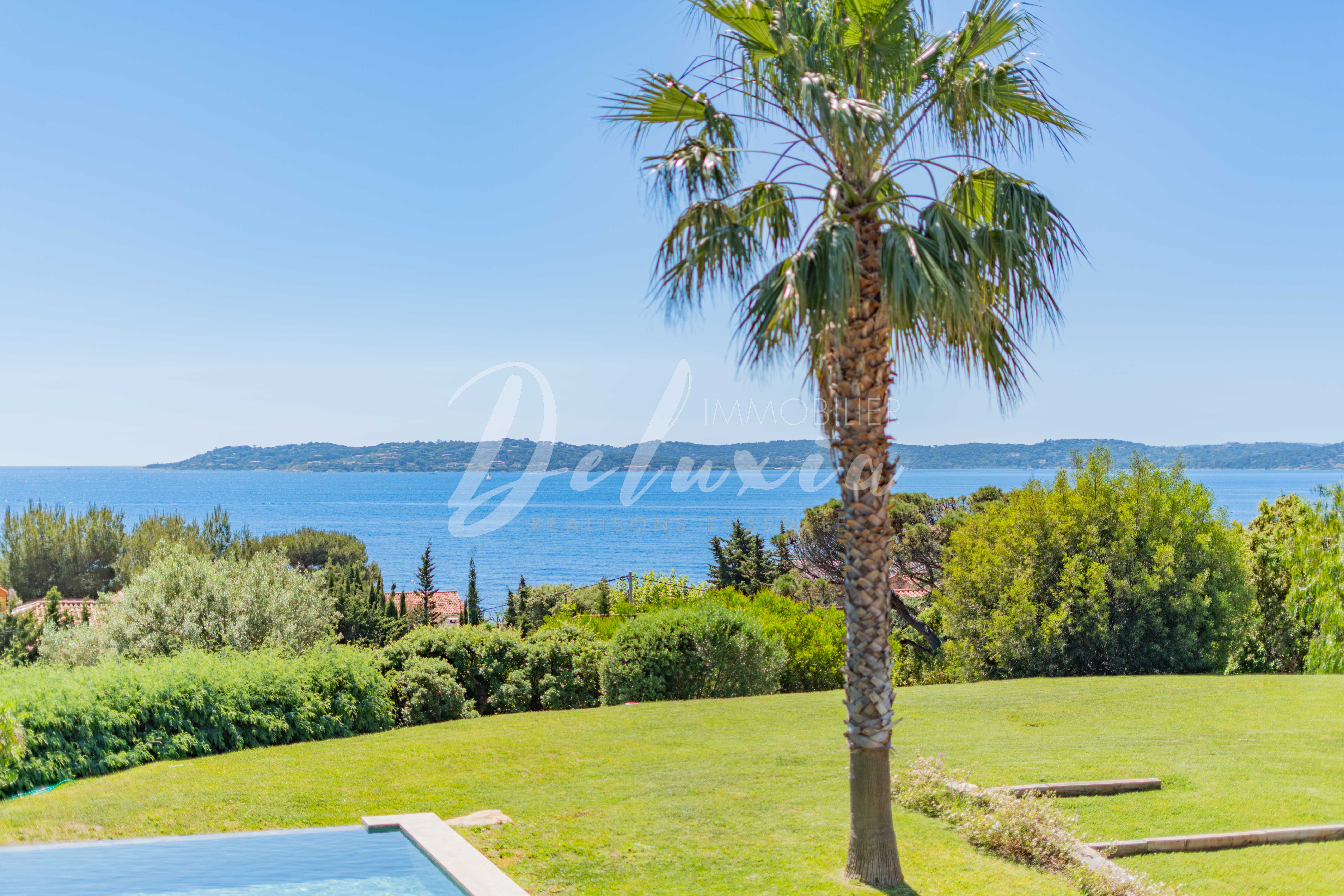 Villa avec vue mer à vendre à Sainte-Maxime 