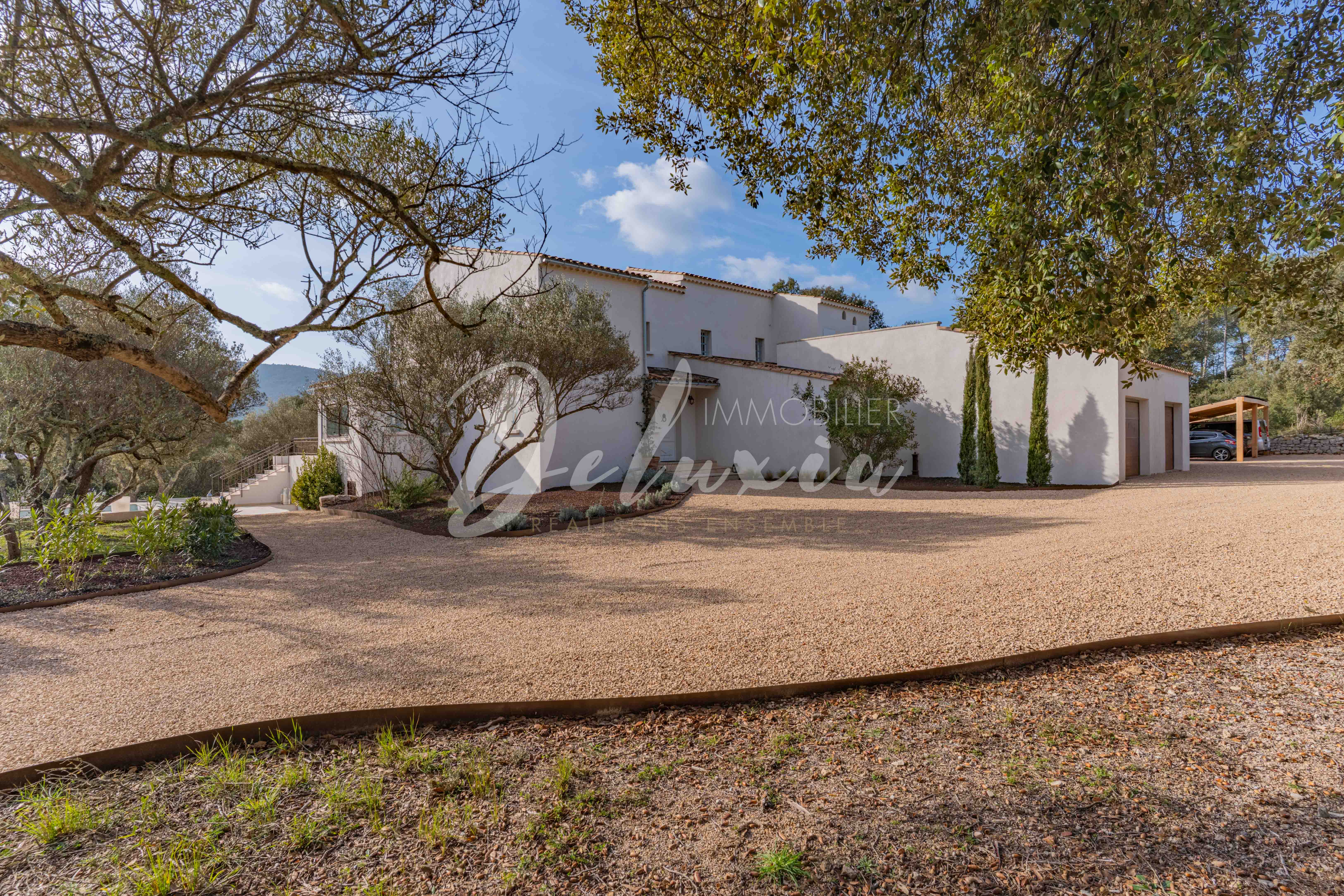Villa à vendre au calme et sans vis-à-vis au Thoronet