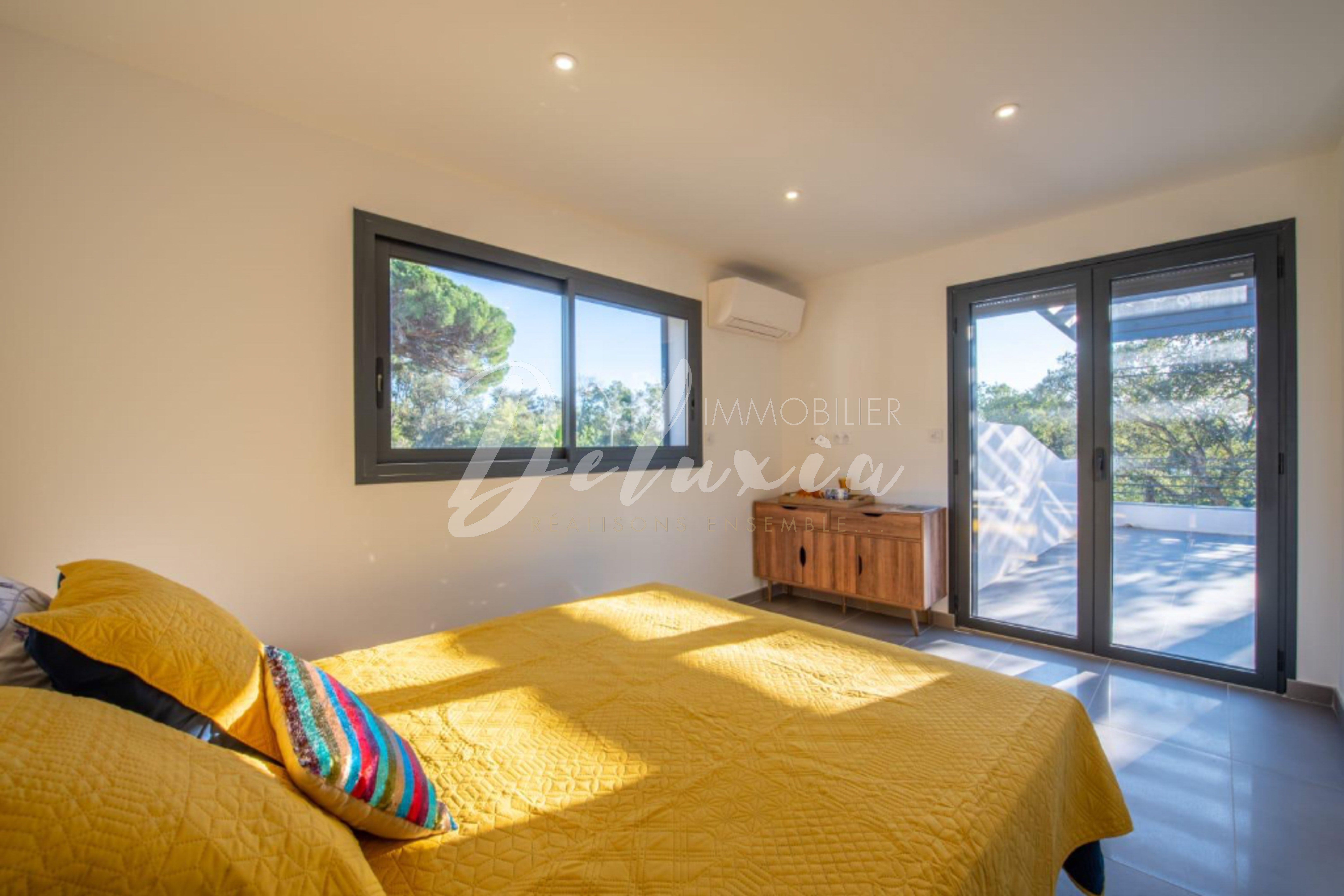 Villa à vendre avec 2 chambres à Grimaud 