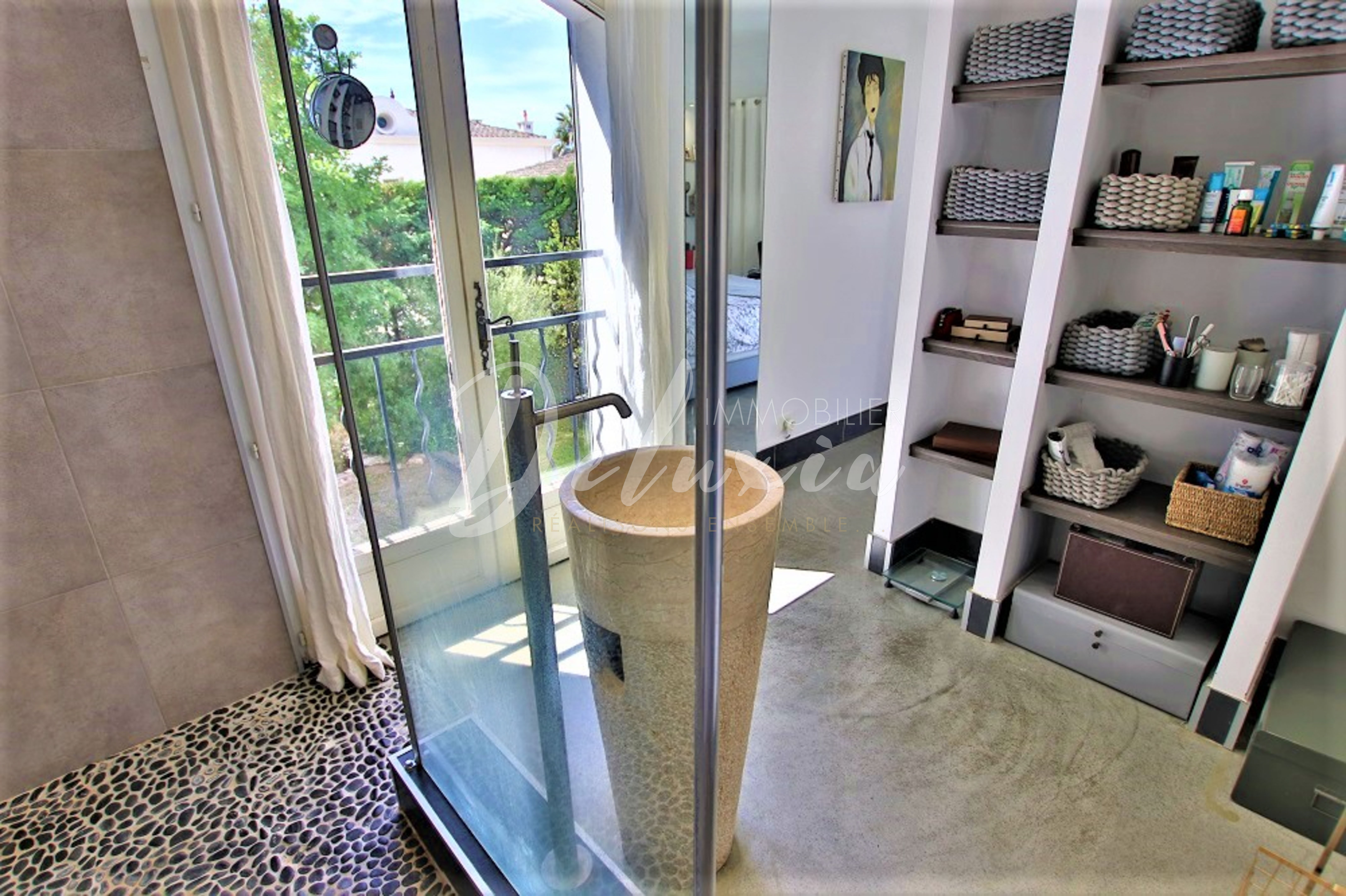 Maison à vendre avec grande suite parentale avec salle d'eau à Saint-Raphaël