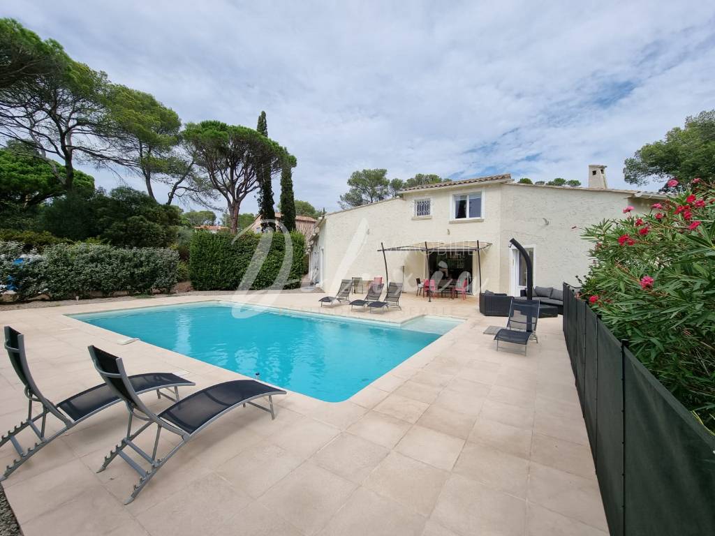 Villa à vendre Saint-Raphaël 