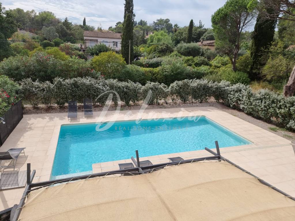 Achat villa avec piscine à vendre Saint-Raphaël 
