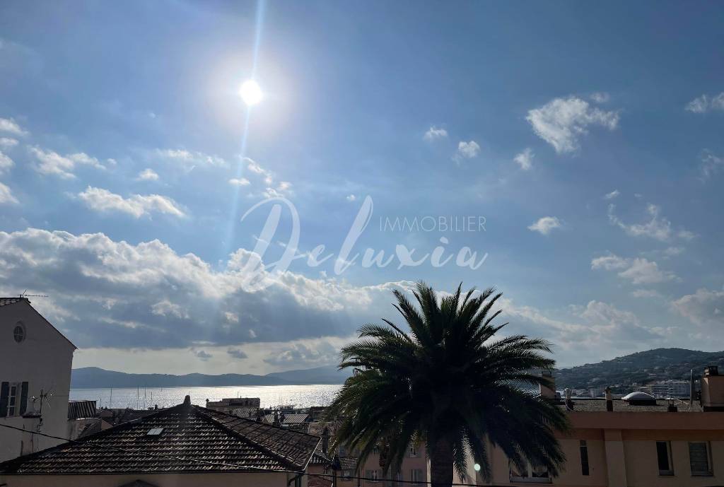 Appartement vue mer à vendre à Sainte-Maxime 