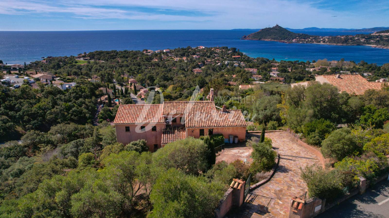 Achat villa vue mer à Saint-Raphaël