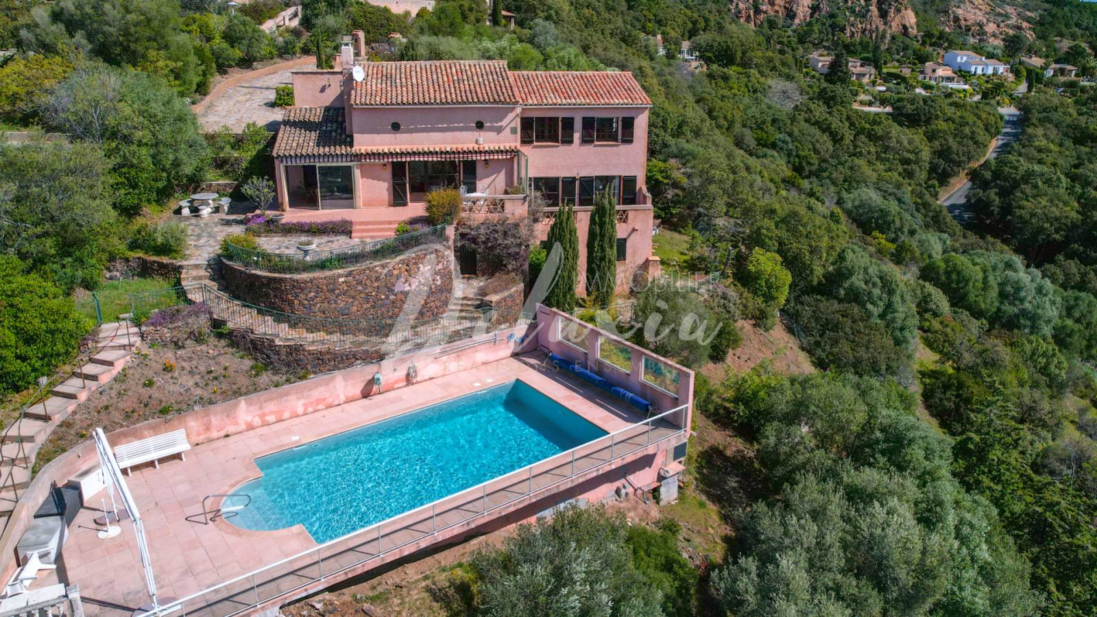 Villa vue mer à vendre à Saint-Raphaël 