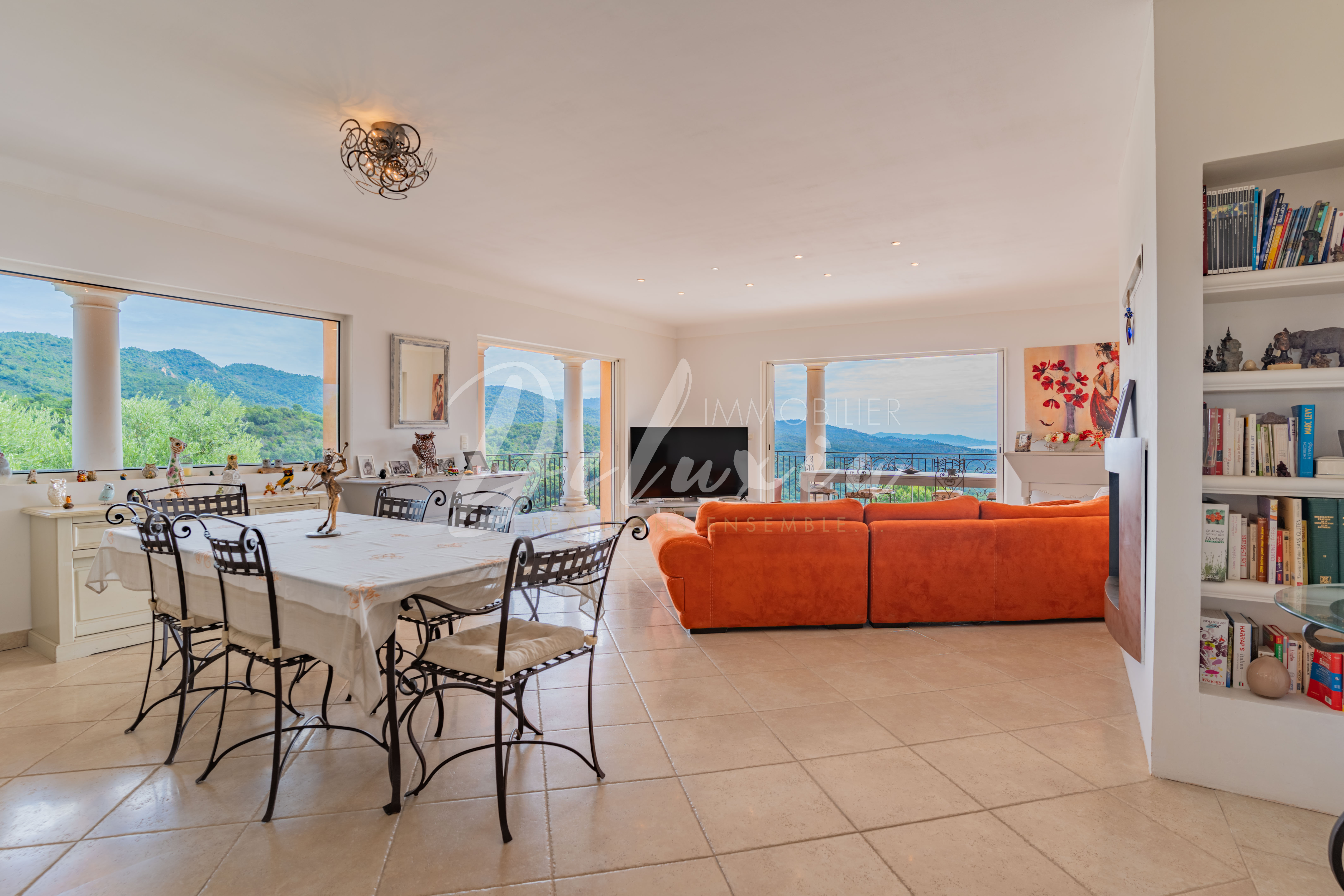 Achat maison avec grande pièce de vie aux Adrets-de-L'Estérel