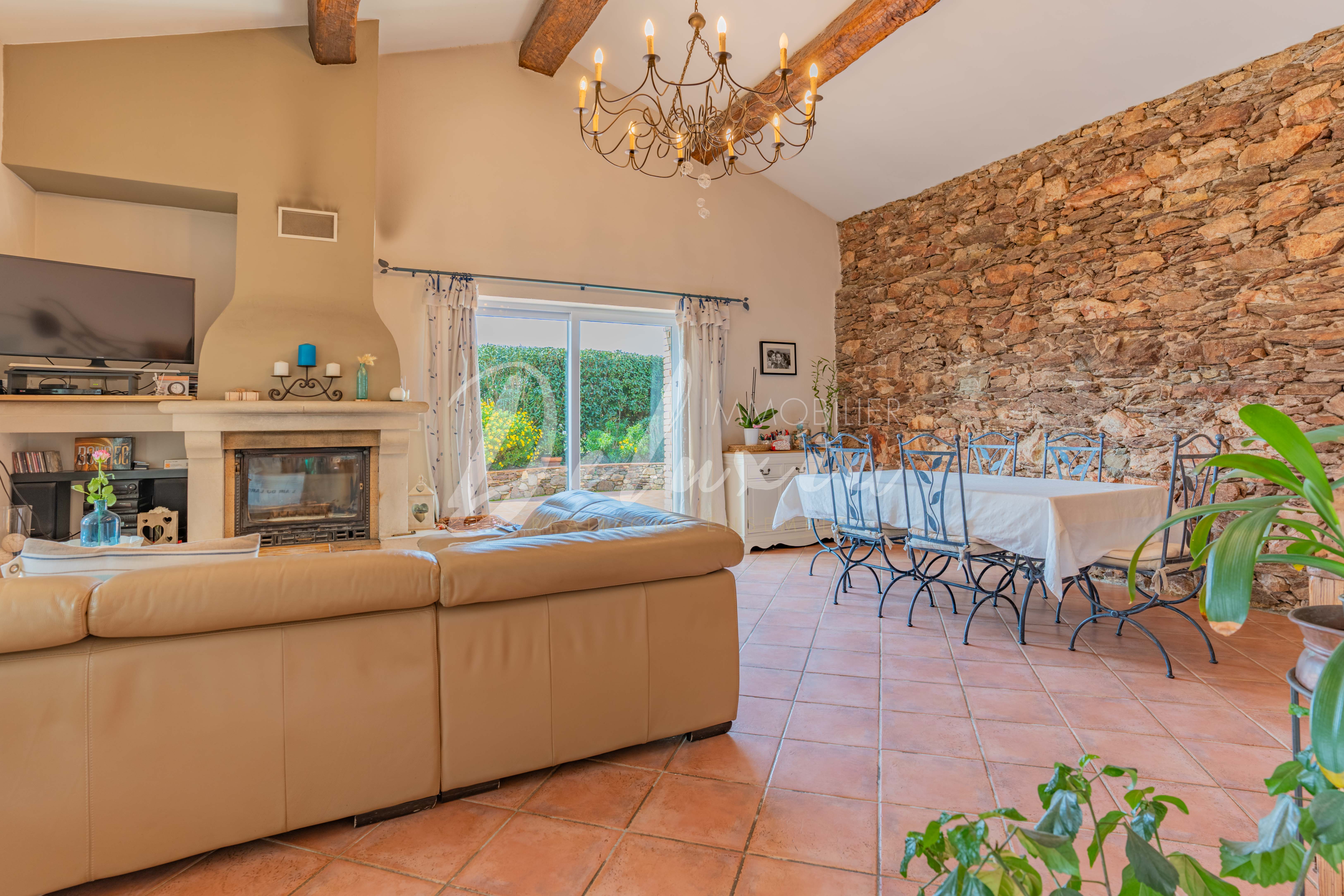 Achat maison avec grands volumes à Sainte-Maxime