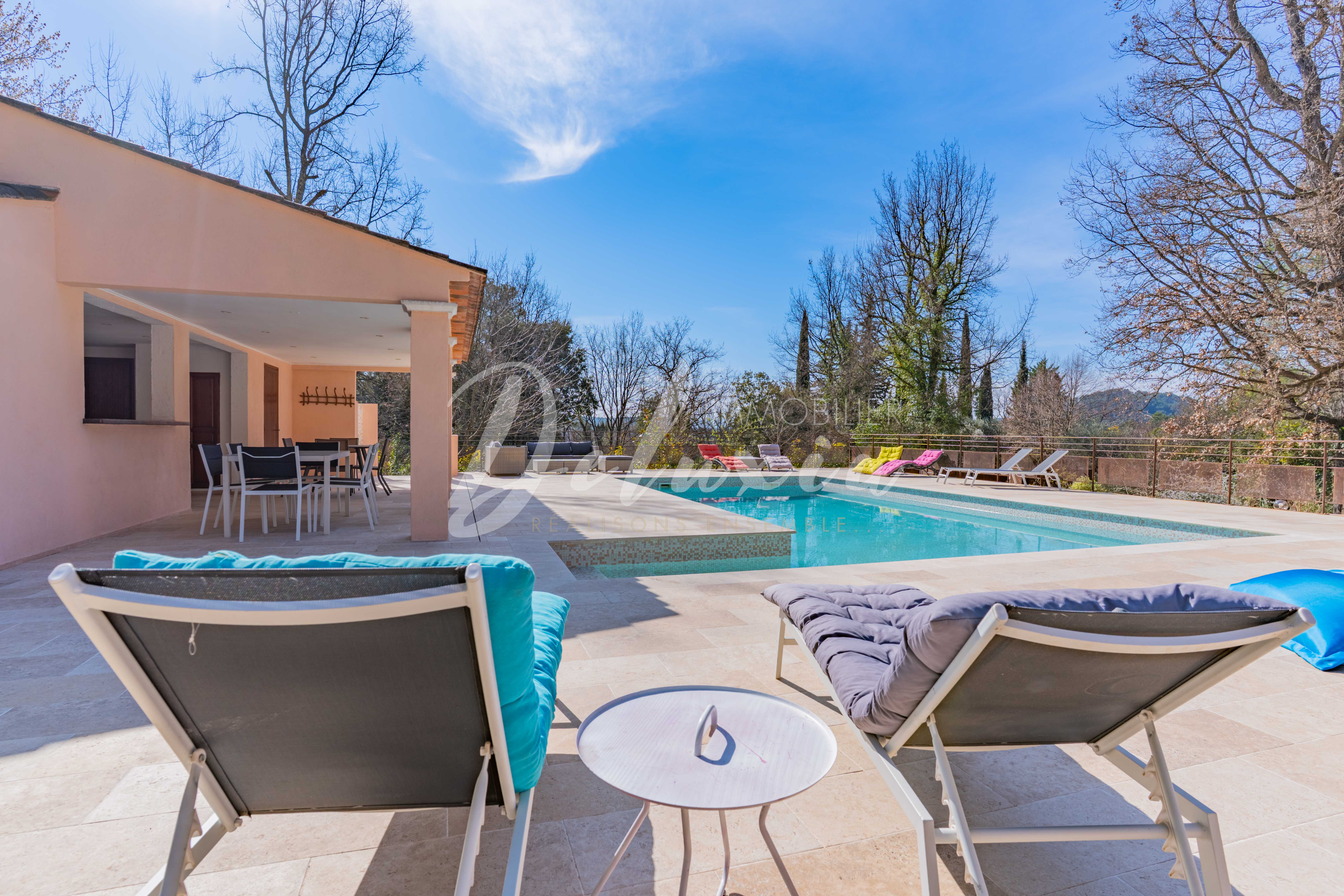 Acheter une maison dans le Sud de la France, à La Motte