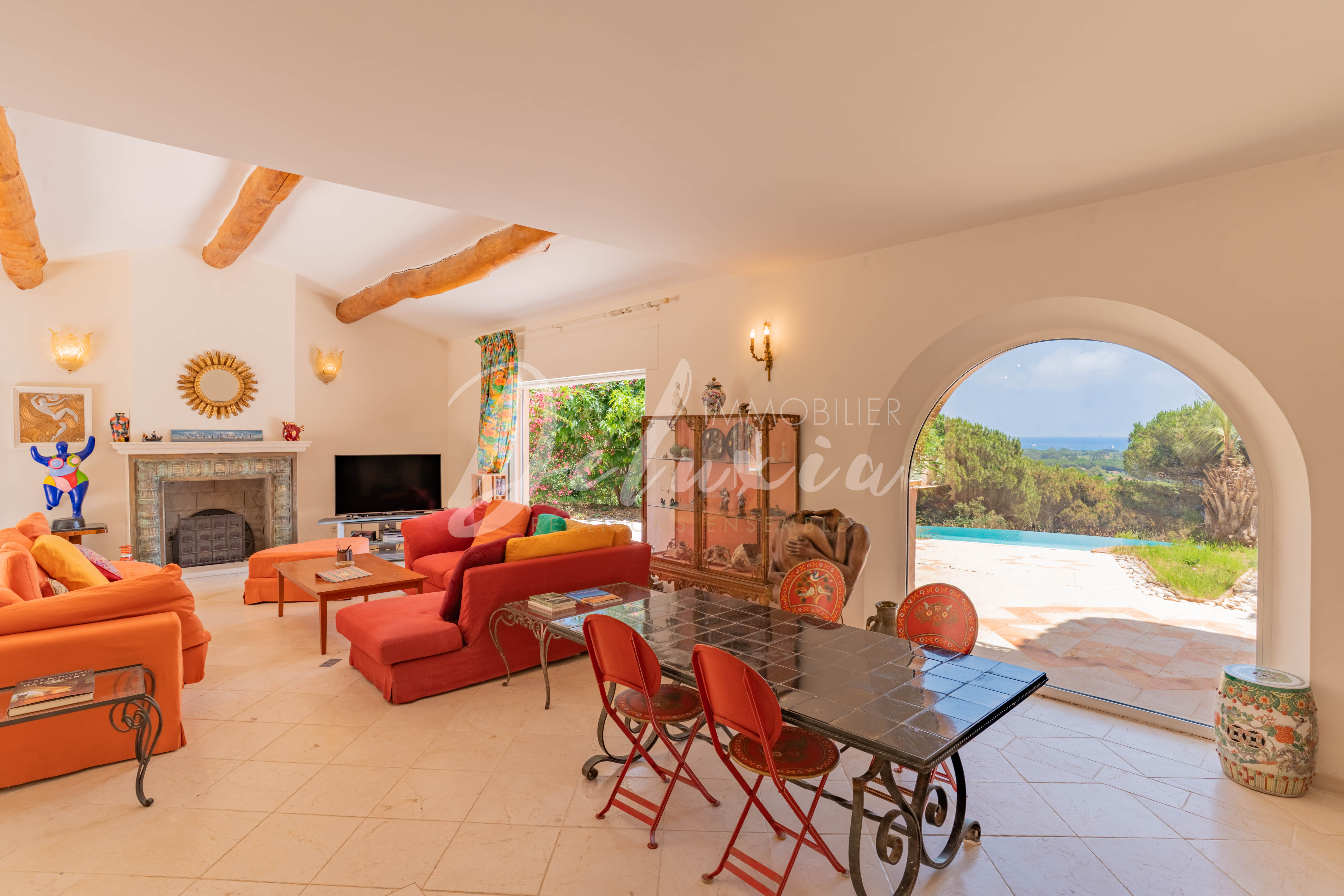 Villa avec grande pièce de vie à vendre à Ramatuelle 