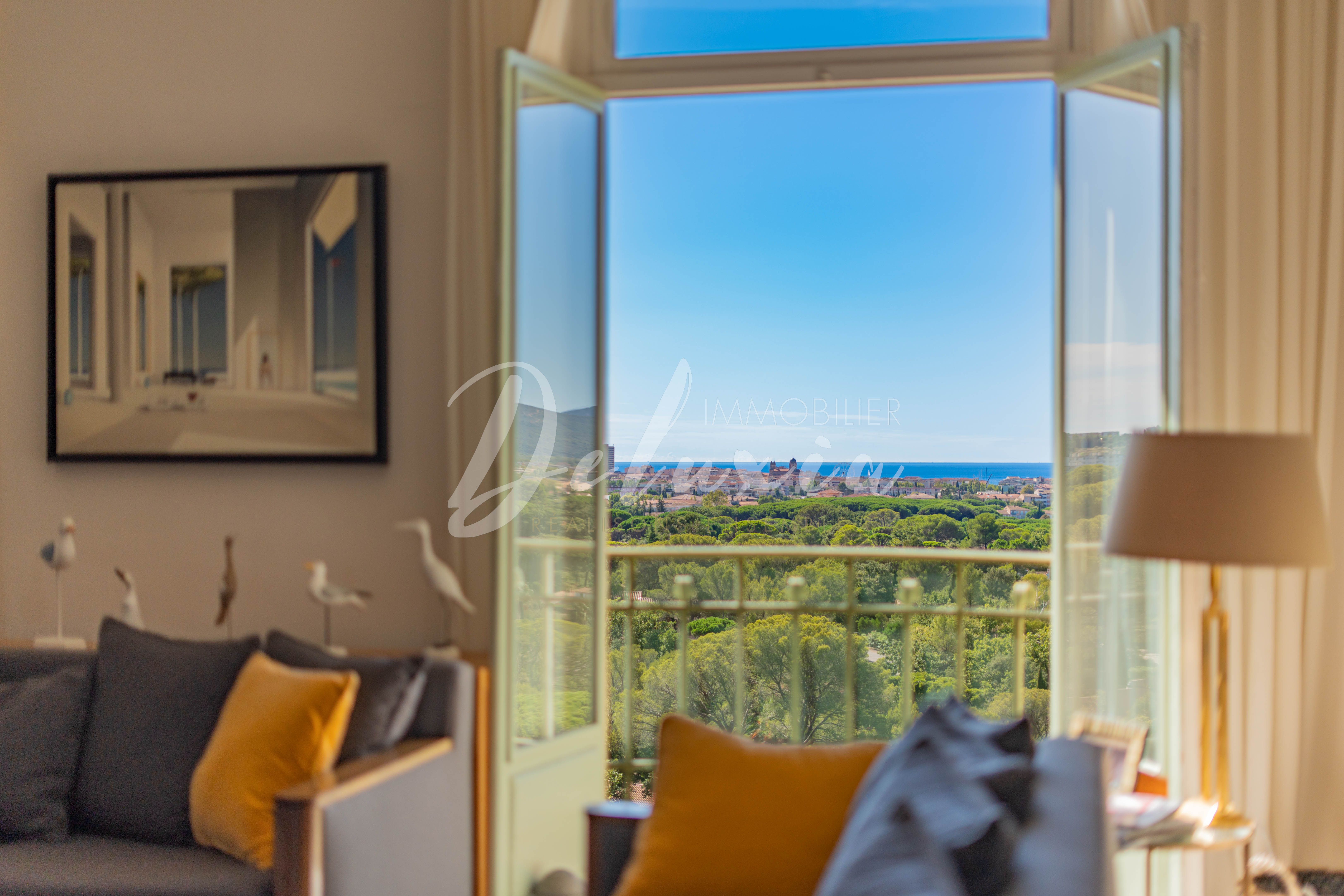 Acheter un appartement avec vue dégagée à Fréjus.