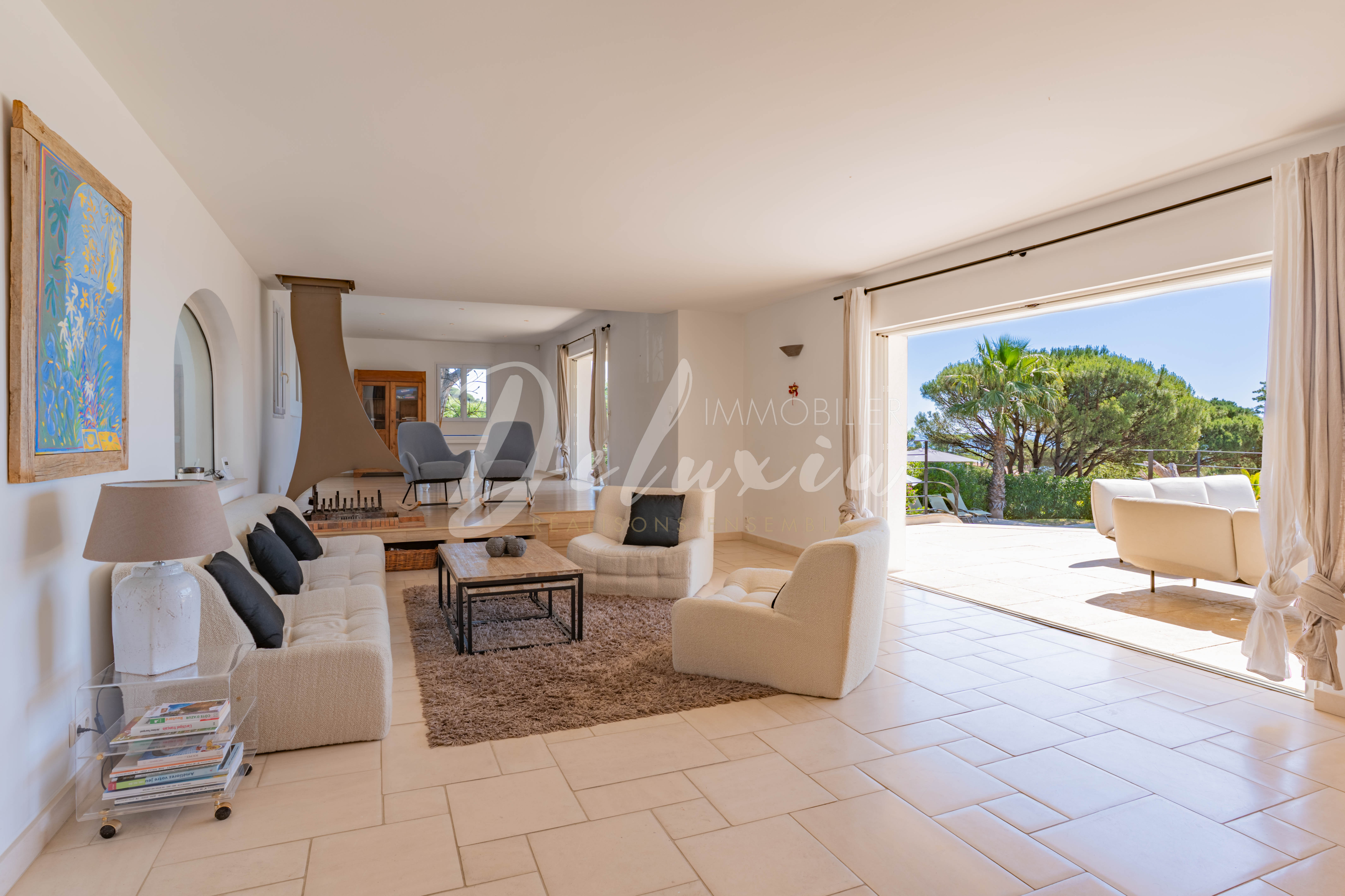 Villa à vendre avec grande pièce de vie à Sainte-Maxime 