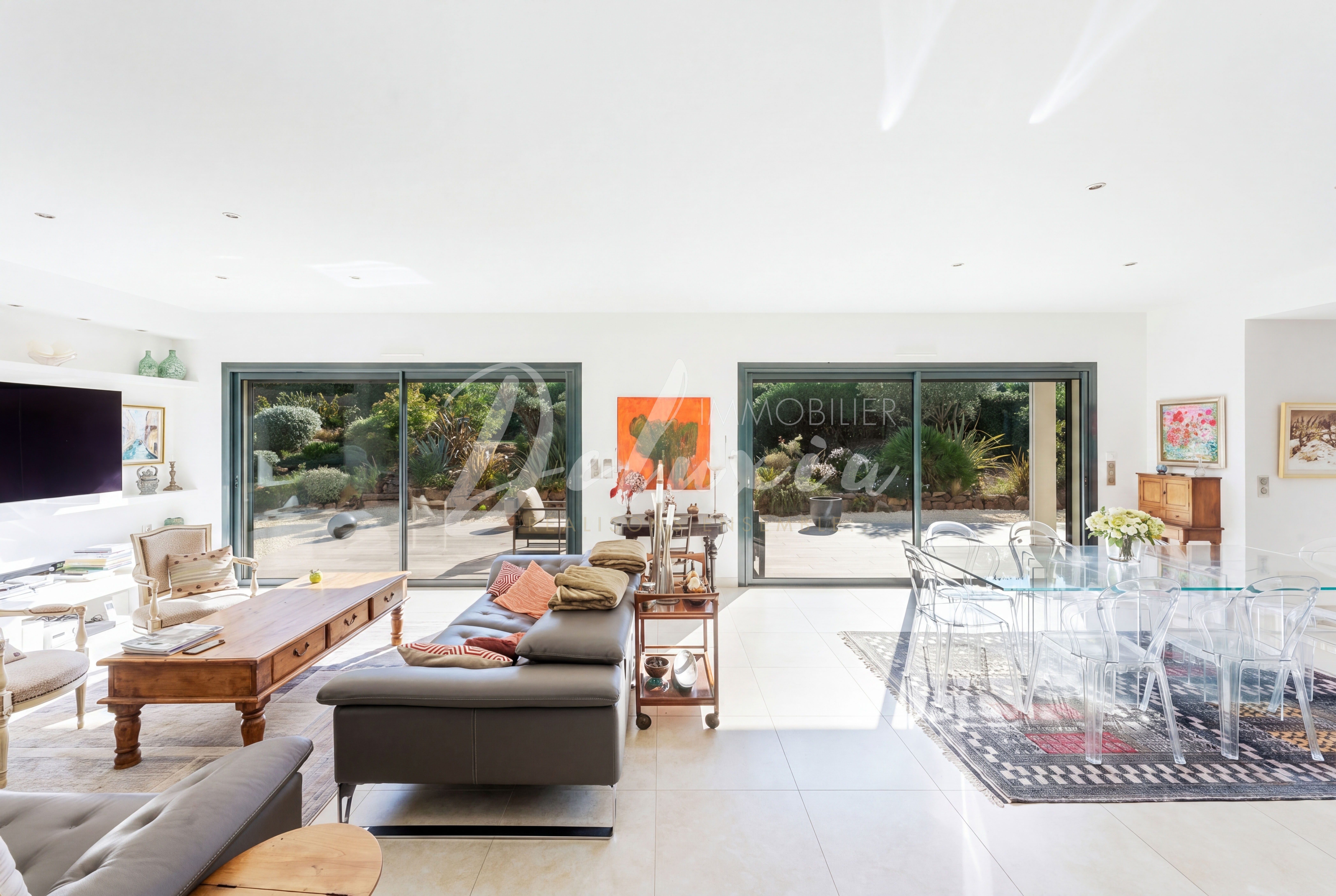 Villa contemporaine avec piscine au coeur d’un domaine recherché, Saint-Raphaël - Valescure.