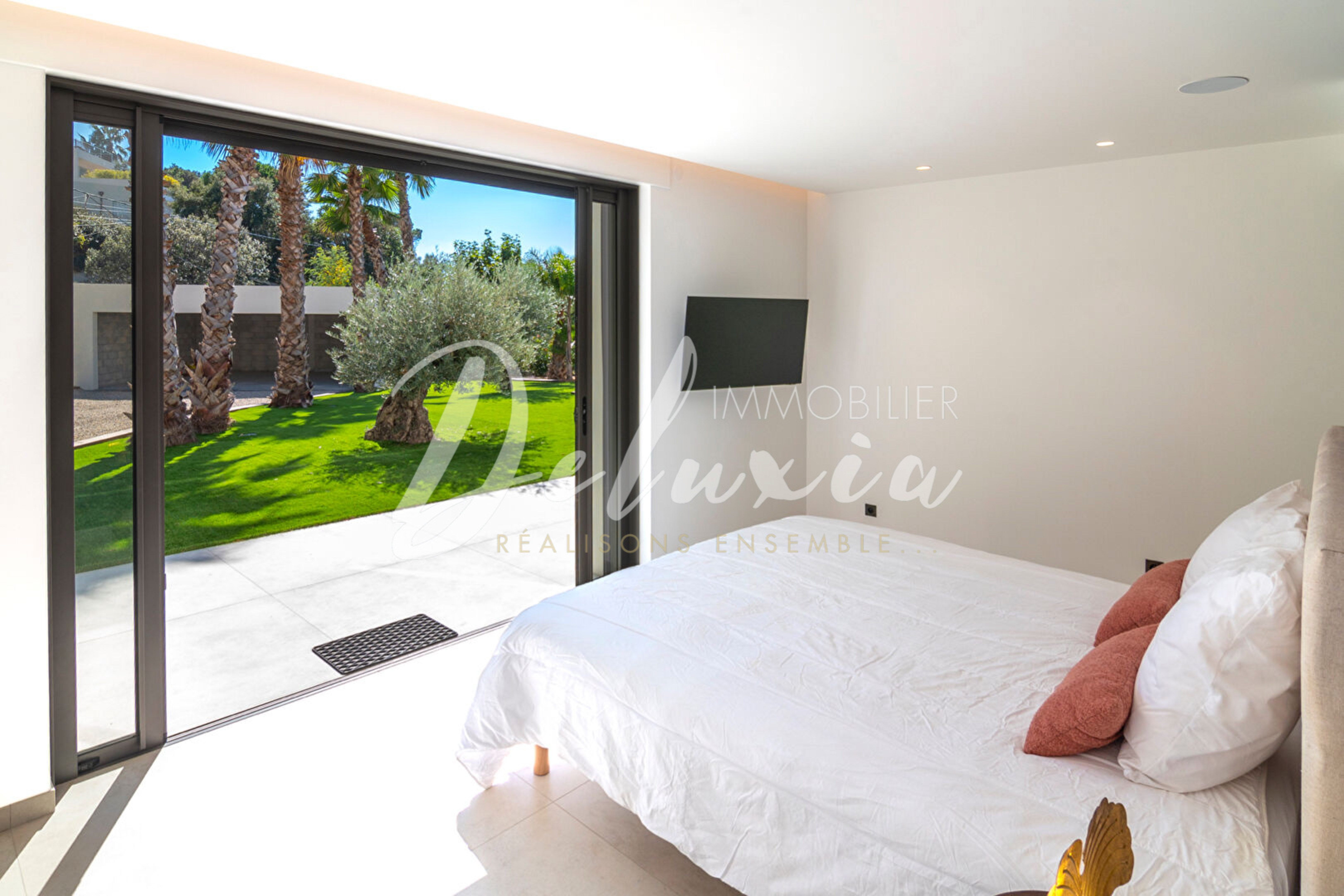 Villa à vendre avec suite parentale à Sainte- Maxime 