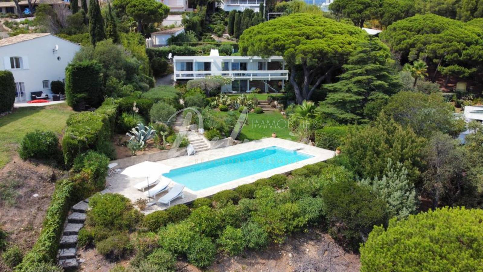 Propriété avec vue mer à vendre à Ramatuelle 