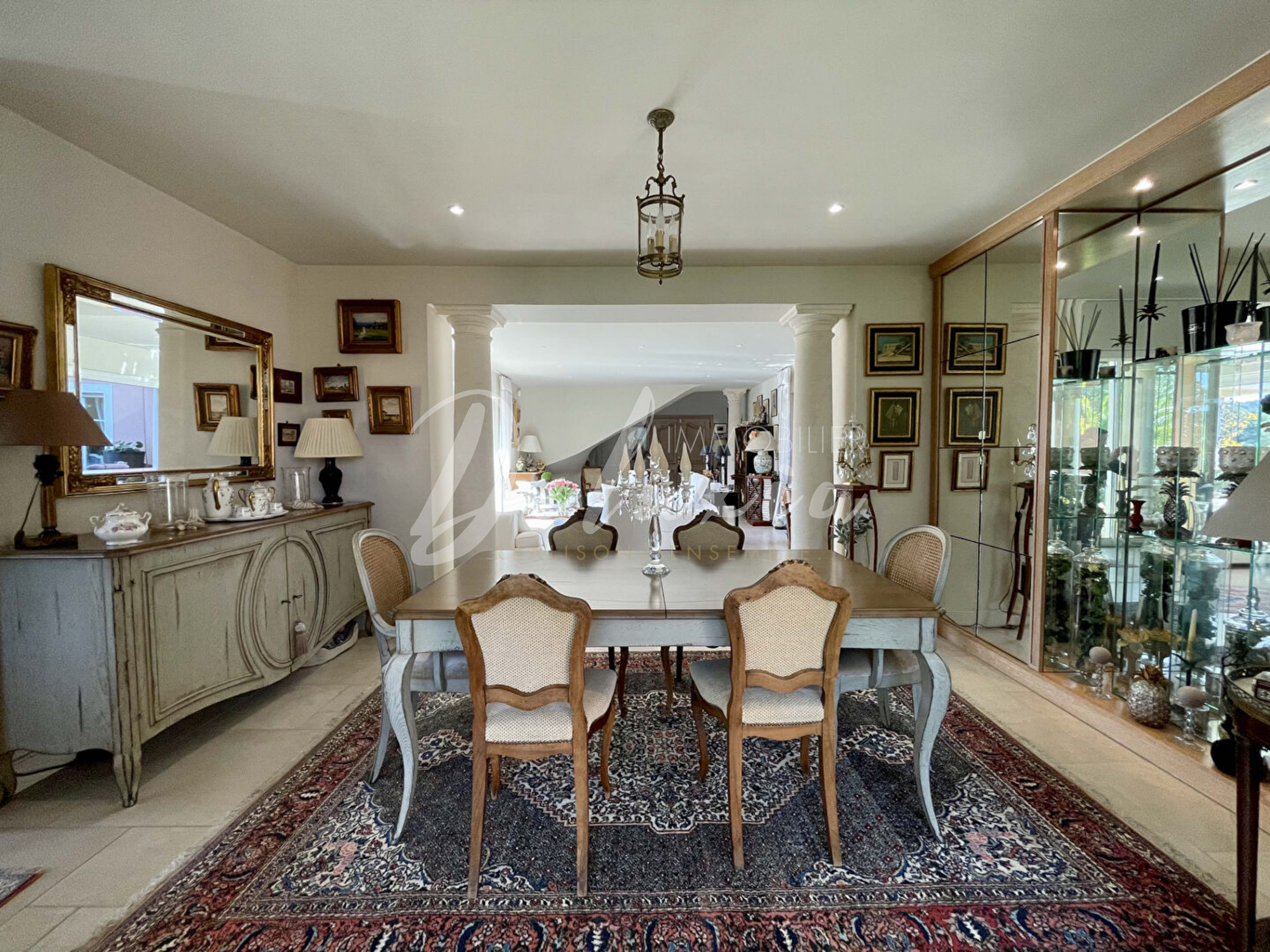 Salle à manger 