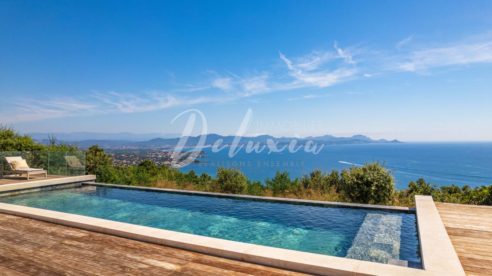 Villa avec piscine à vendre sur la Côte d'Azur