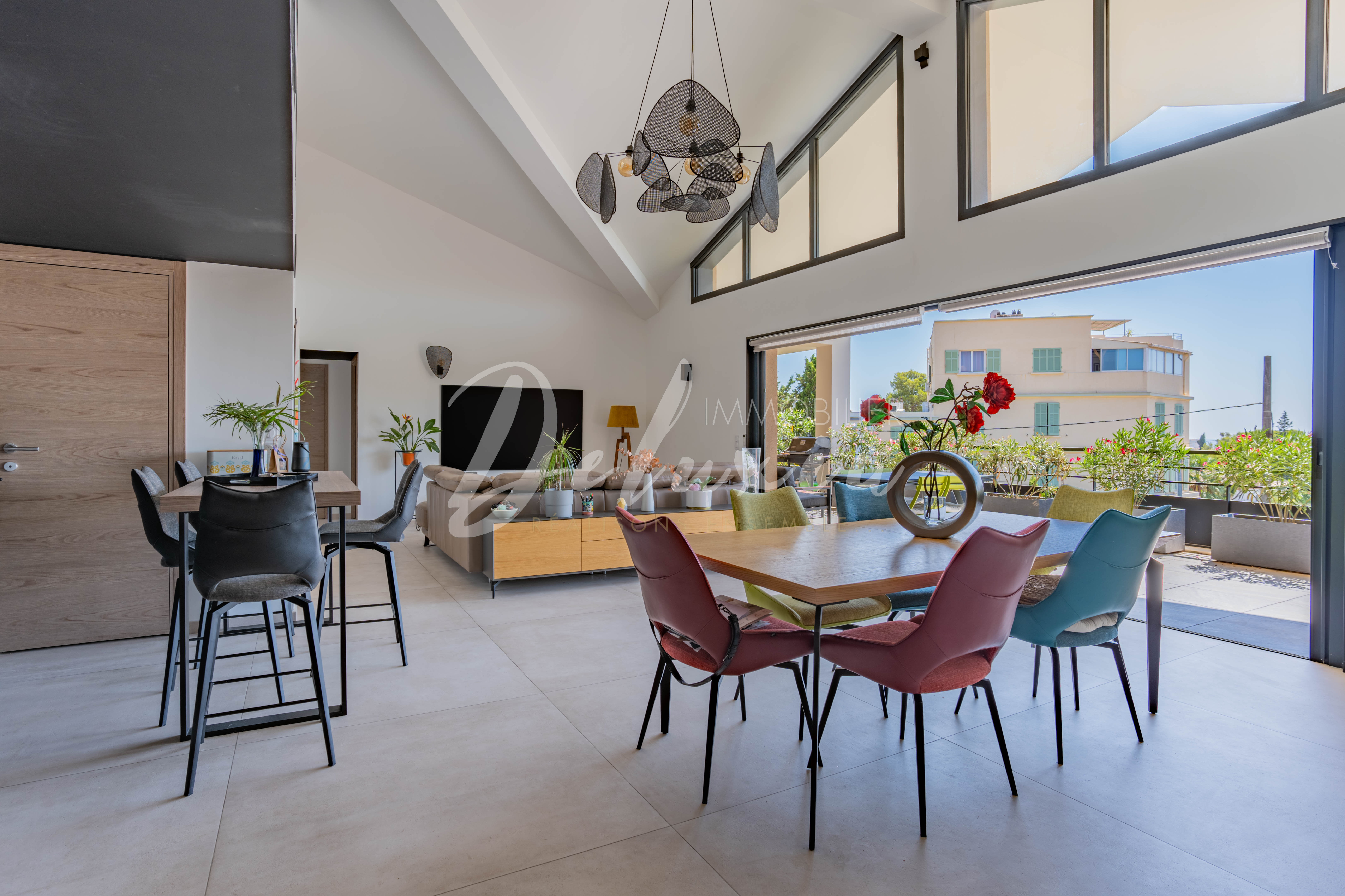 Achat appartement avec grande hauteur sous plafond à Saint-Raphaël