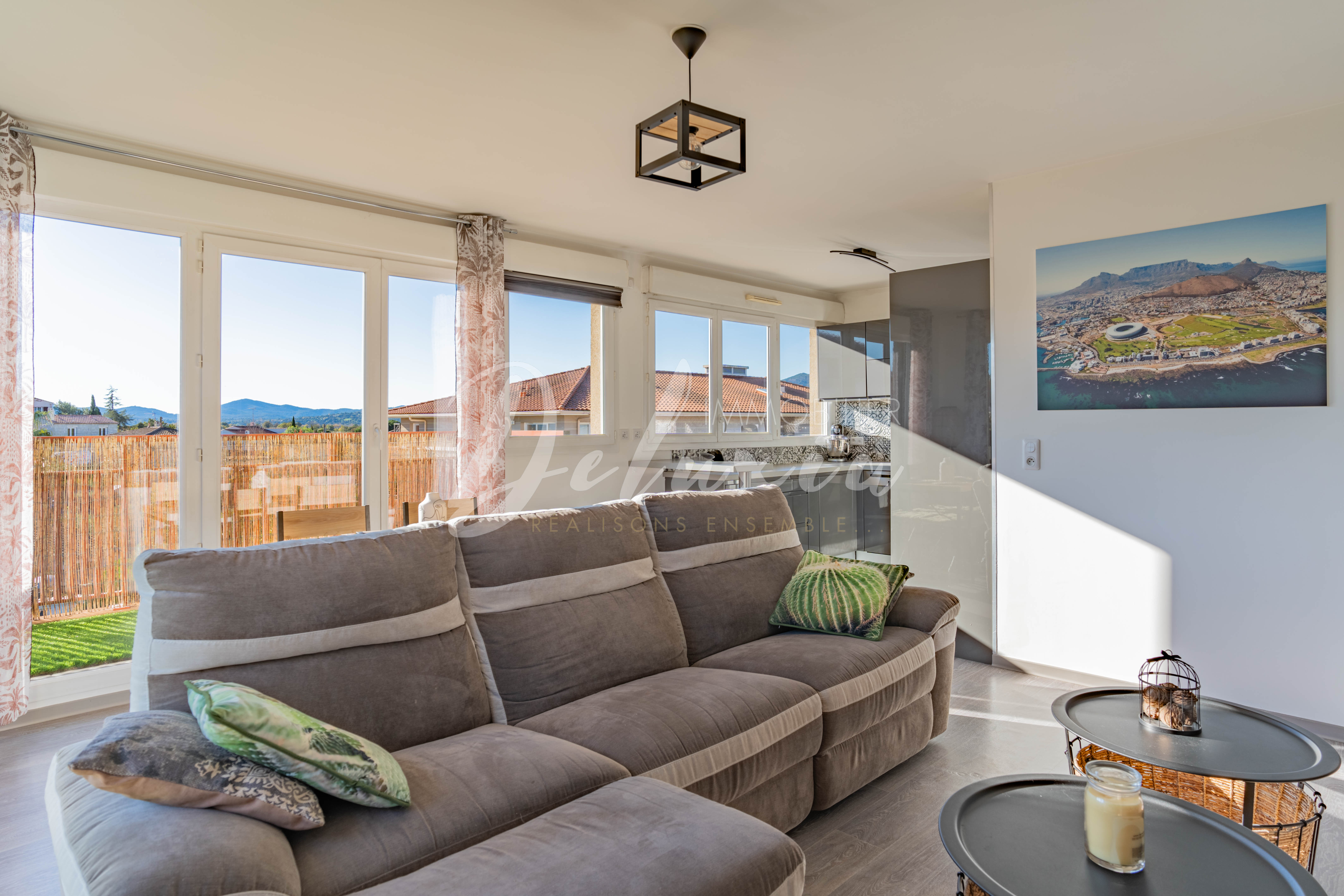 Appartement avec terrasse et garage à vendre à Puget-sur-Argens