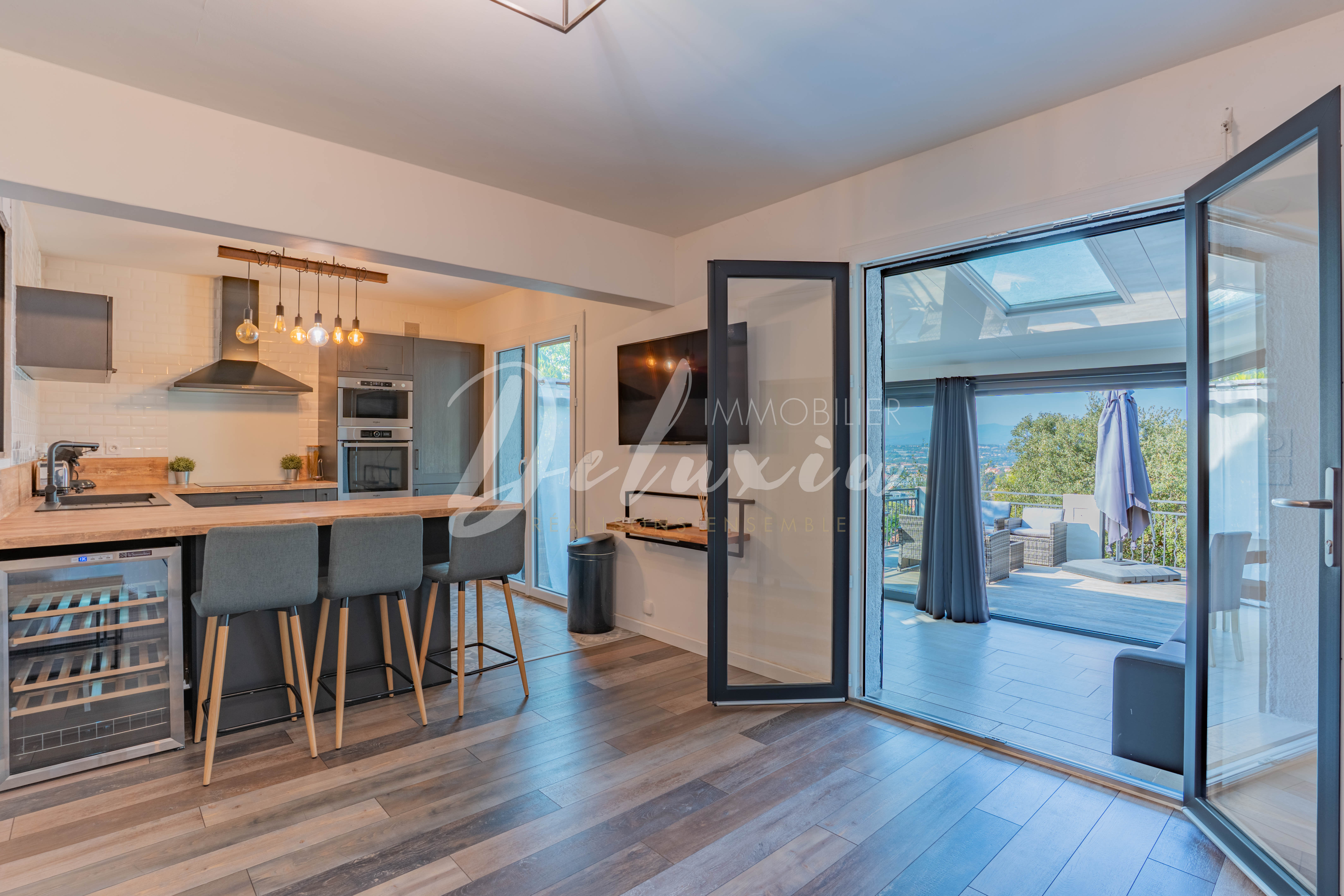 Appartement 2 pièces à vendre avec grande pièce de vie à Saint-Raphaël