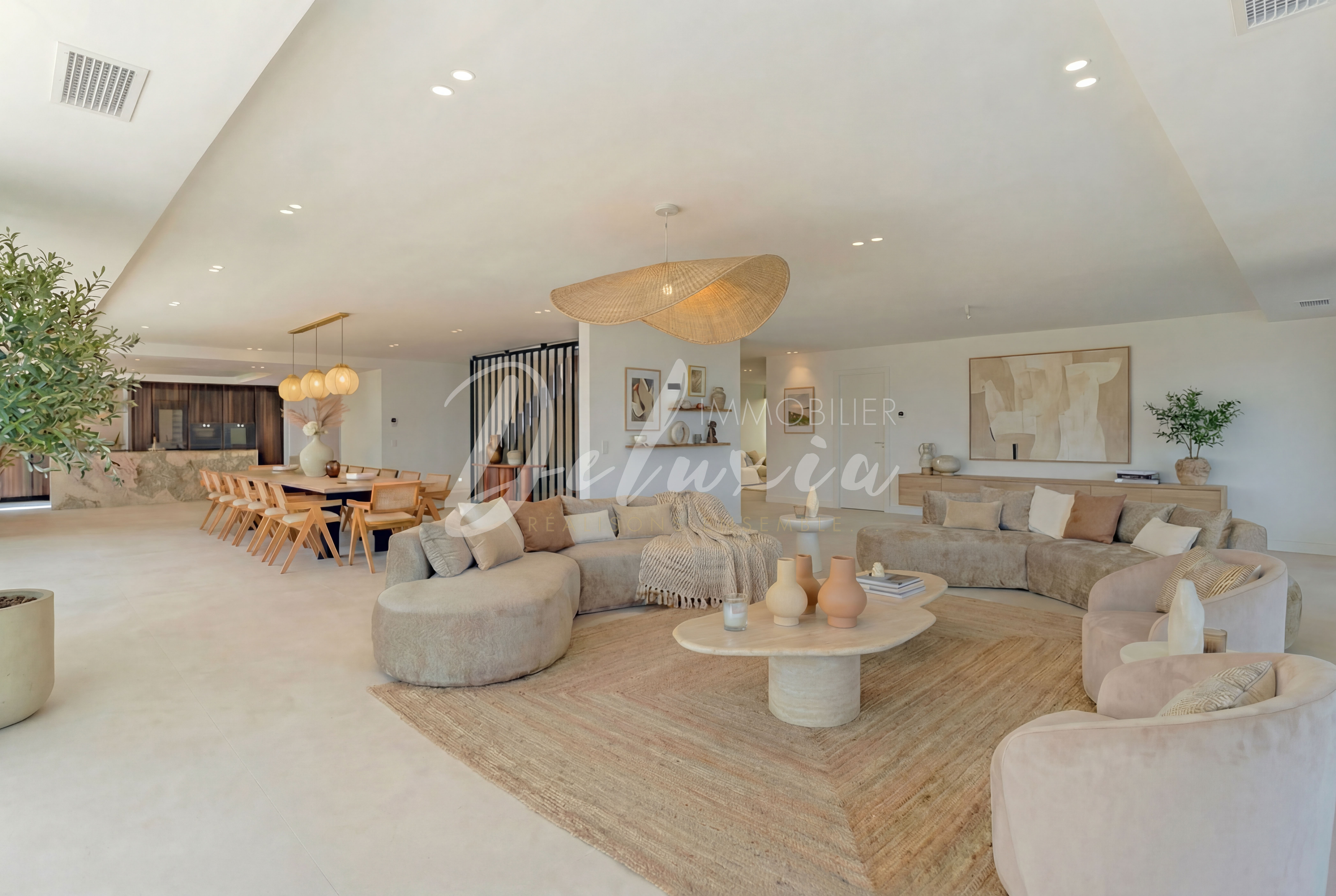 Villa avec de beaux volumes à vendre aux Issambres. 